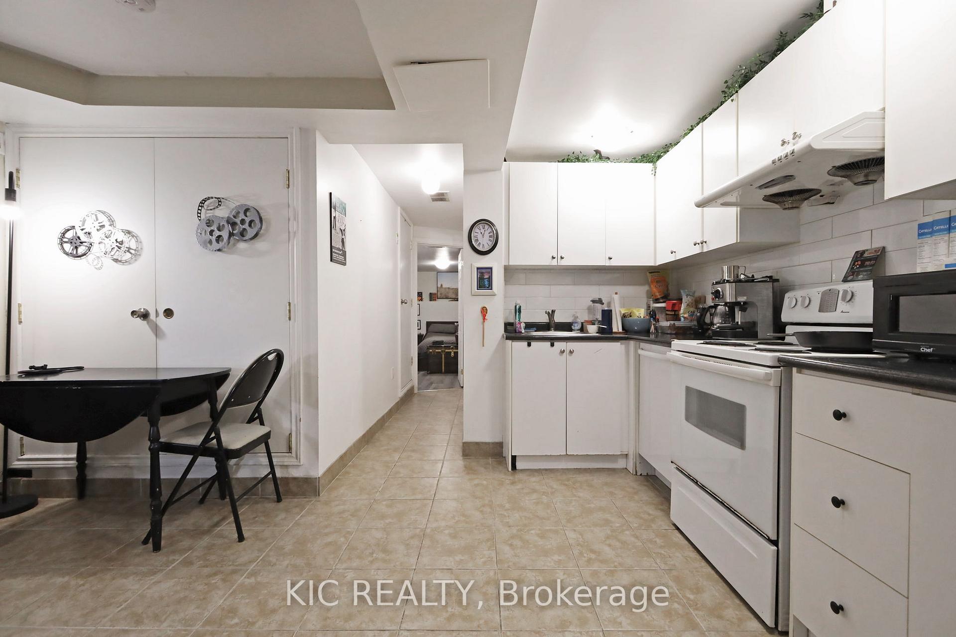 Photo 25 of 20 Ashdale Avenue, Toronto, Greenwood-Coxwell — HOMEH