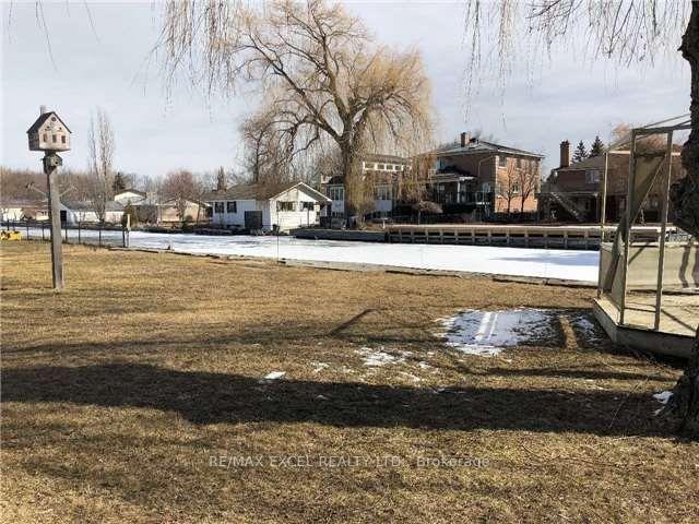 Photo 11 of 45 Bruce Avenue, Georgina, Keswick South — HOMEH