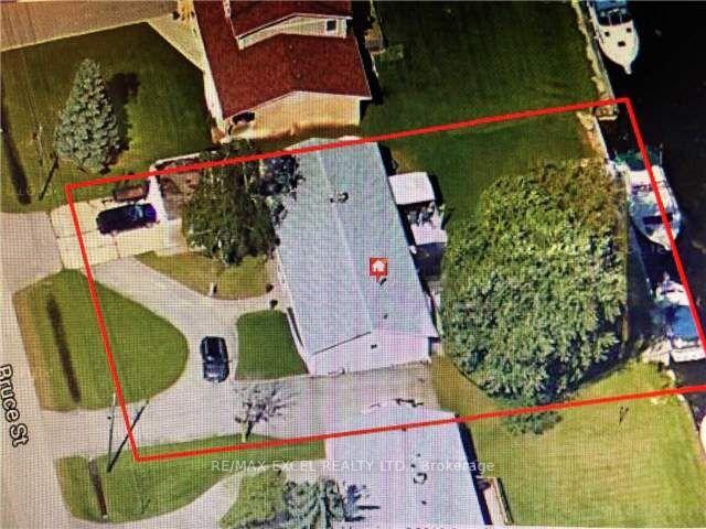 Photo 14 of 45 Bruce Avenue, Georgina, Keswick South — HOMEH