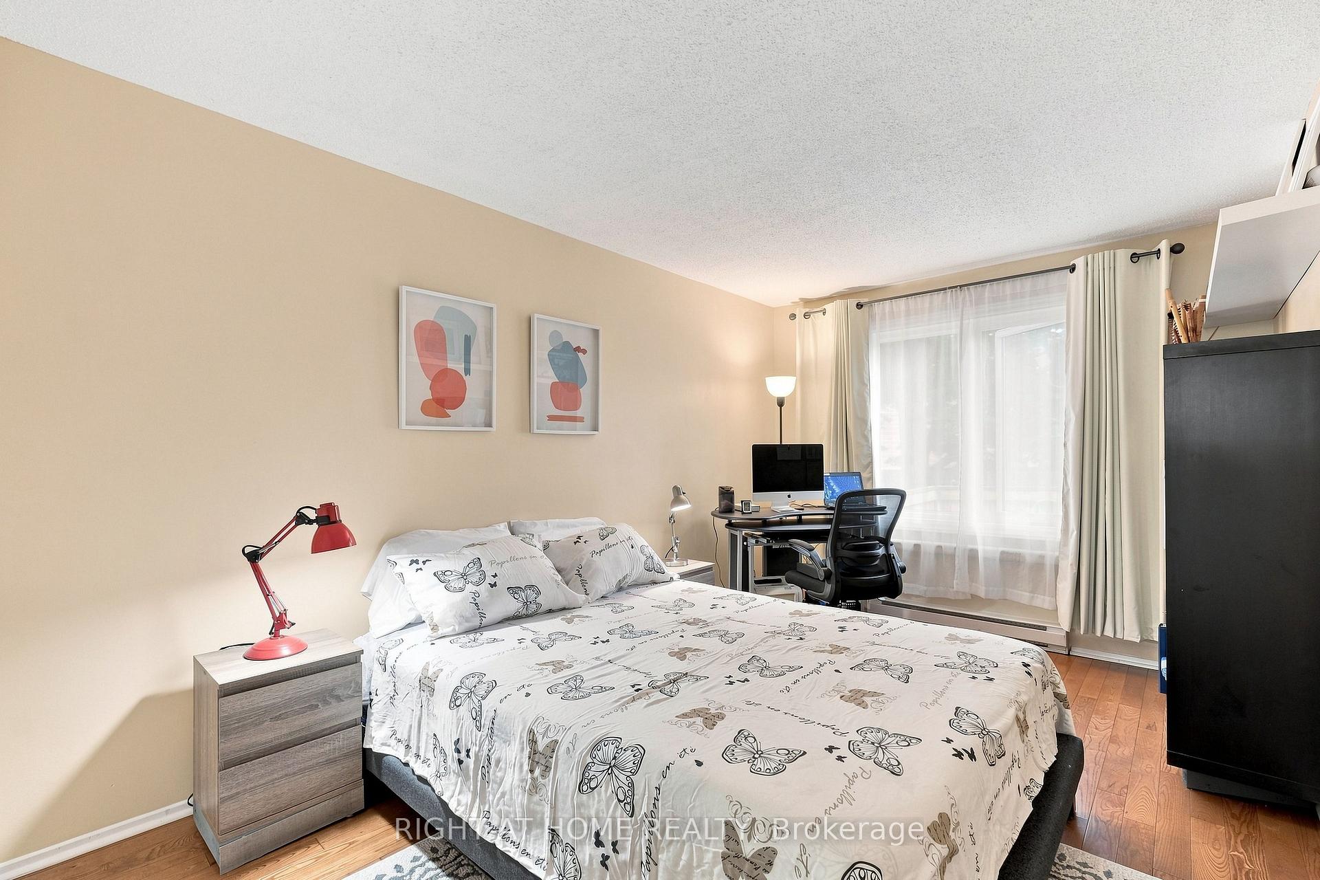 Photo 11 of Unit 112, 1750 Marsala Crescent, Ottawa, Fallingbrook/Pineridge — HOMEH