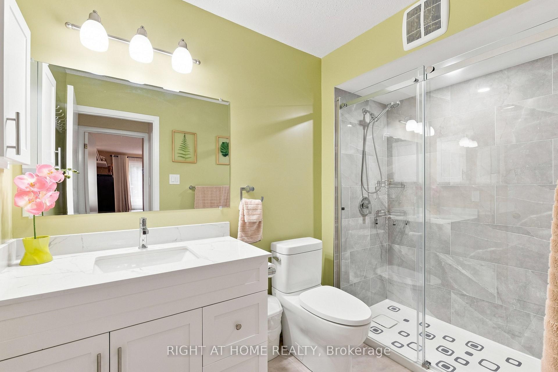 Photo 13 of Unit 112, 1750 Marsala Crescent, Ottawa, Fallingbrook/Pineridge — HOMEH