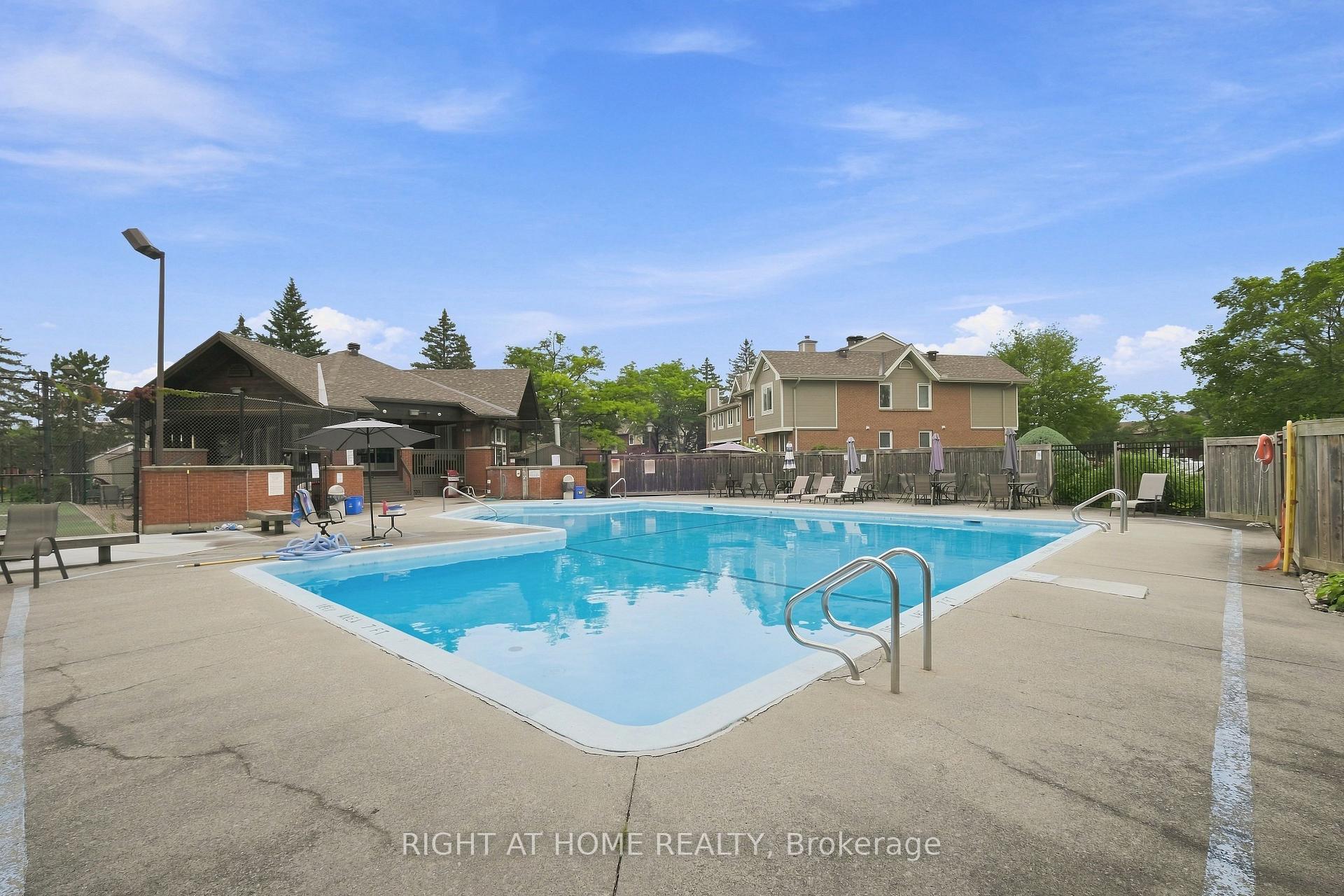 Photo 17 of Unit 112, 1750 Marsala Crescent, Ottawa, Fallingbrook/Pineridge — HOMEH