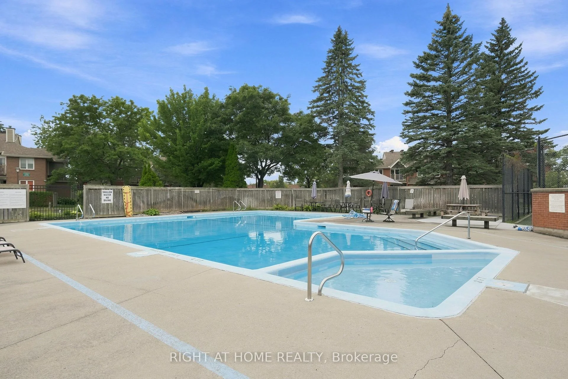 Photo 23 of Unit 112, 1750 Marsala Crescent, Ottawa, Fallingbrook/Pineridge — HOMEH