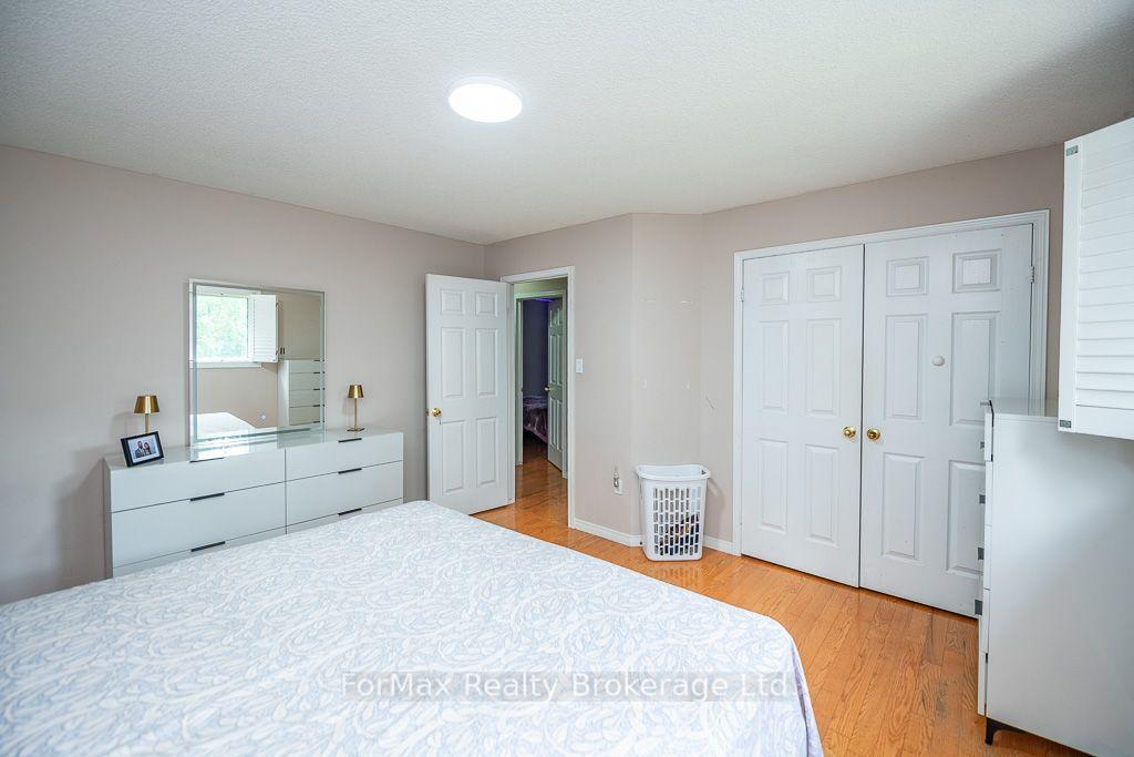 Photo 19 of 366 Macintosh Drive, Hamilton, Stoney Creek — HOMEH