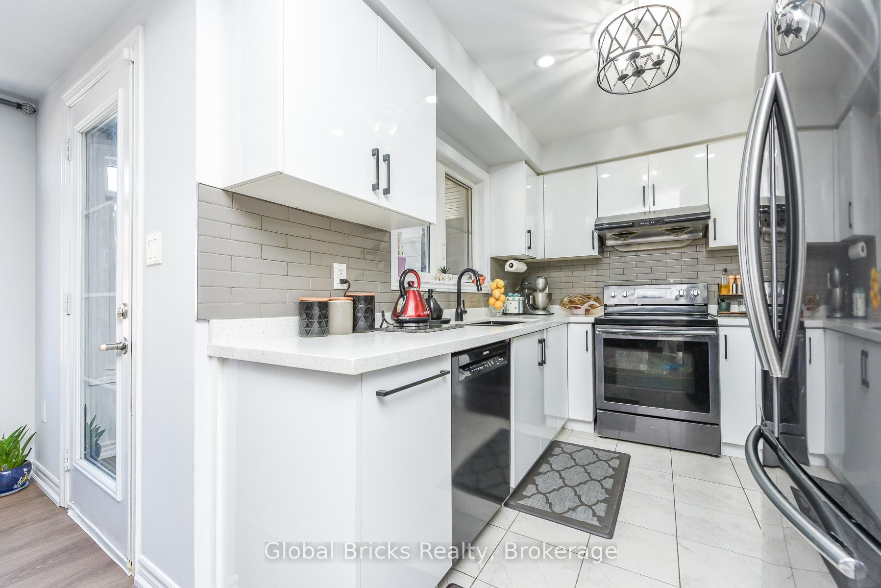 Photo 17 of Unit 157, 200 Veterans Drive, Brampton, Northwest Brampton — HOMEH
