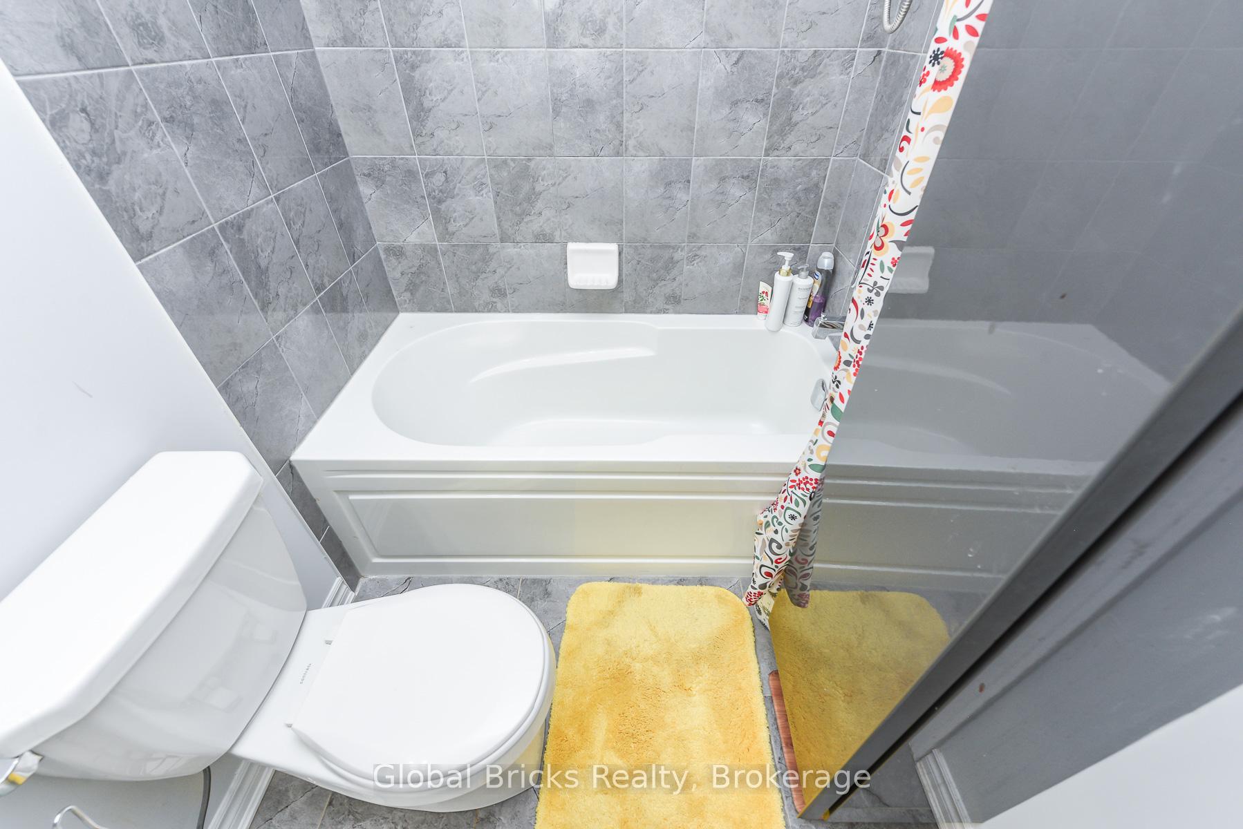 Photo 33 of Unit 157, 200 Veterans Drive, Brampton, Northwest Brampton — HOMEH
