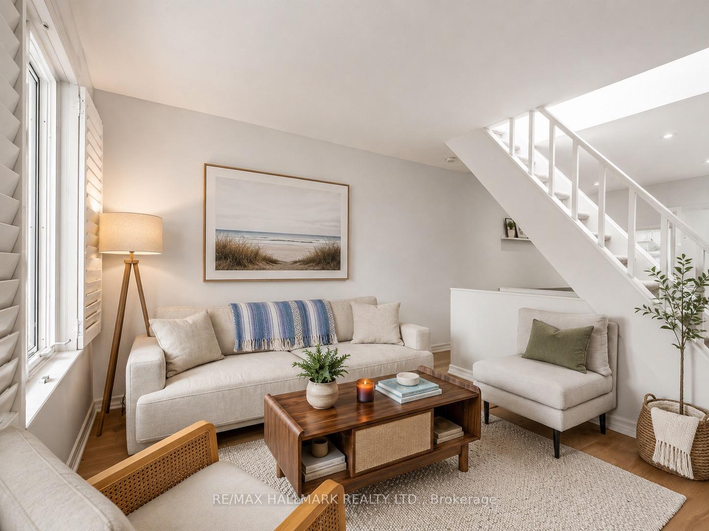 Photo 3 of 40 Corley Avenue, Toronto, East End-Danforth — HOMEH