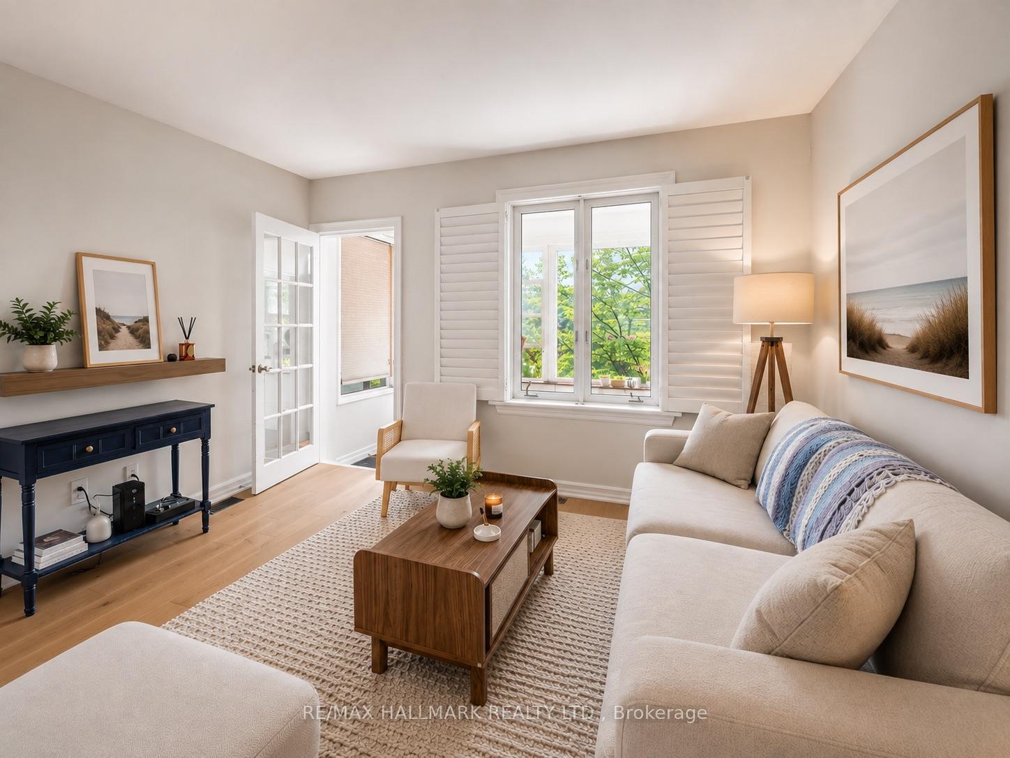 Photo 5 of 40 Corley Avenue, Toronto, East End-Danforth — HOMEH