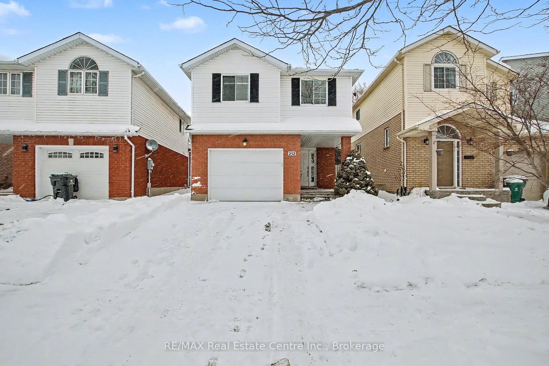 Photo 1 of 252 Keewatin Avenue, Kitchener — HOMEH