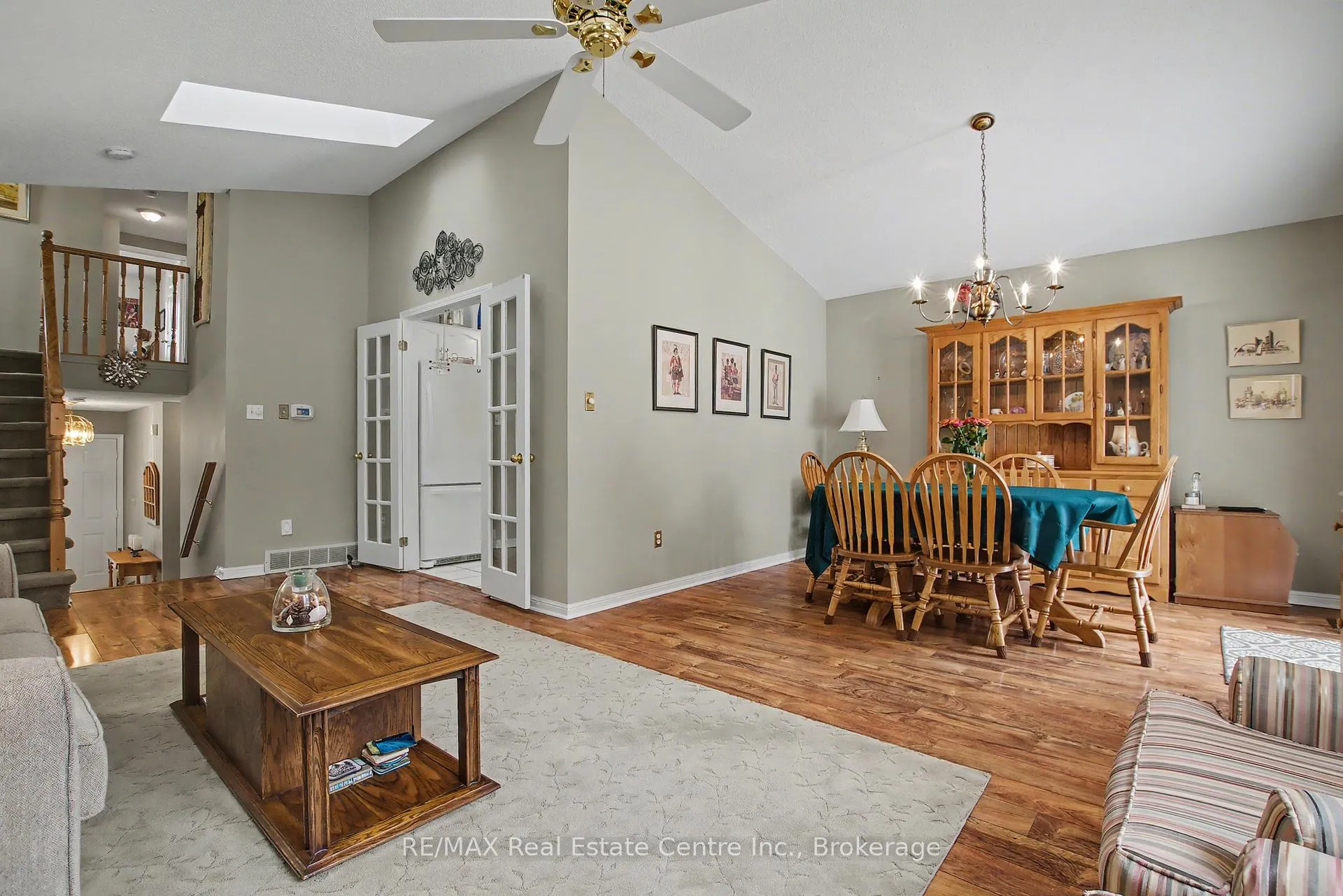 Photo 9 of 252 Keewatin Avenue, Kitchener — HOMEH