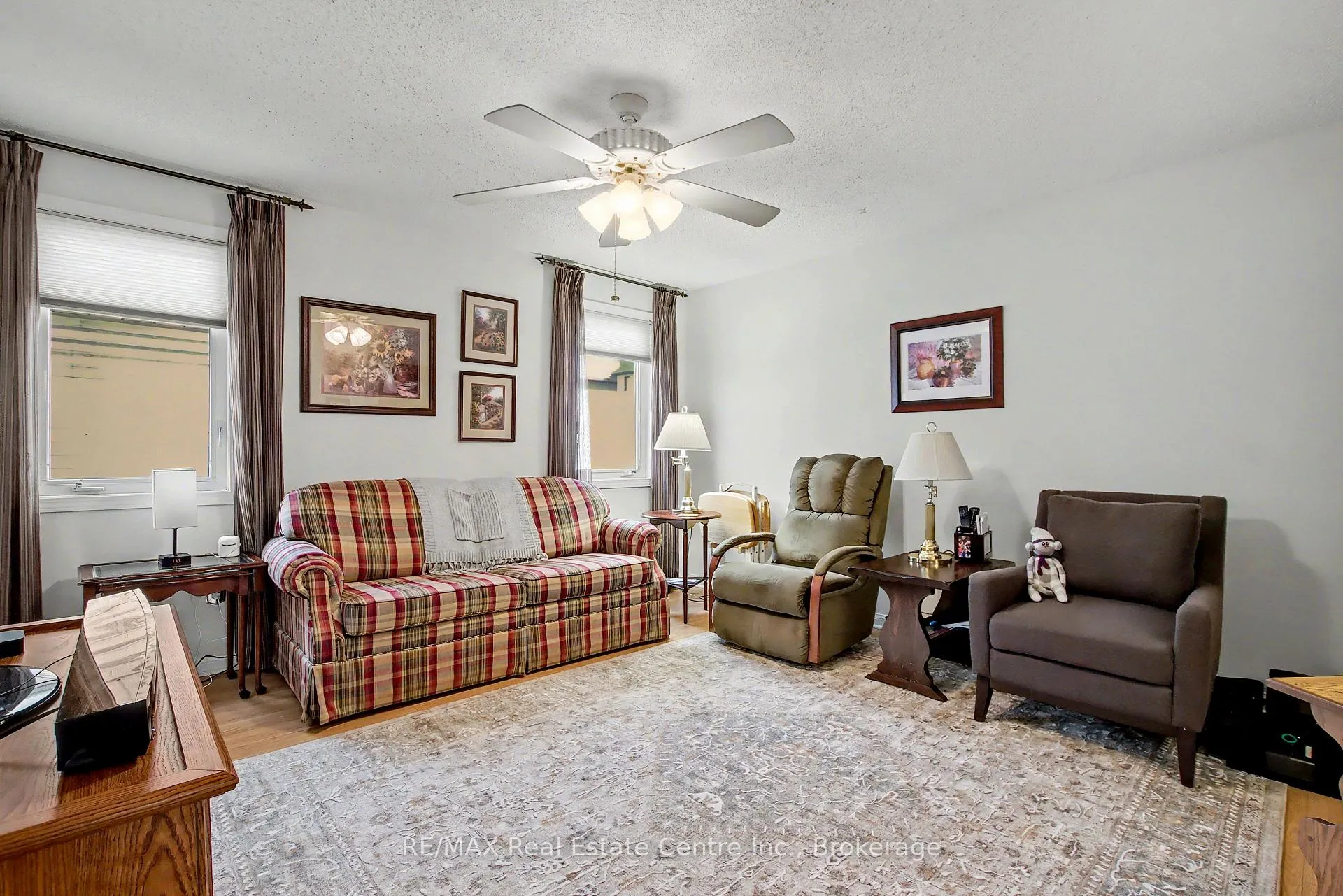 Photo 17 of 252 Keewatin Avenue, Kitchener — HOMEH