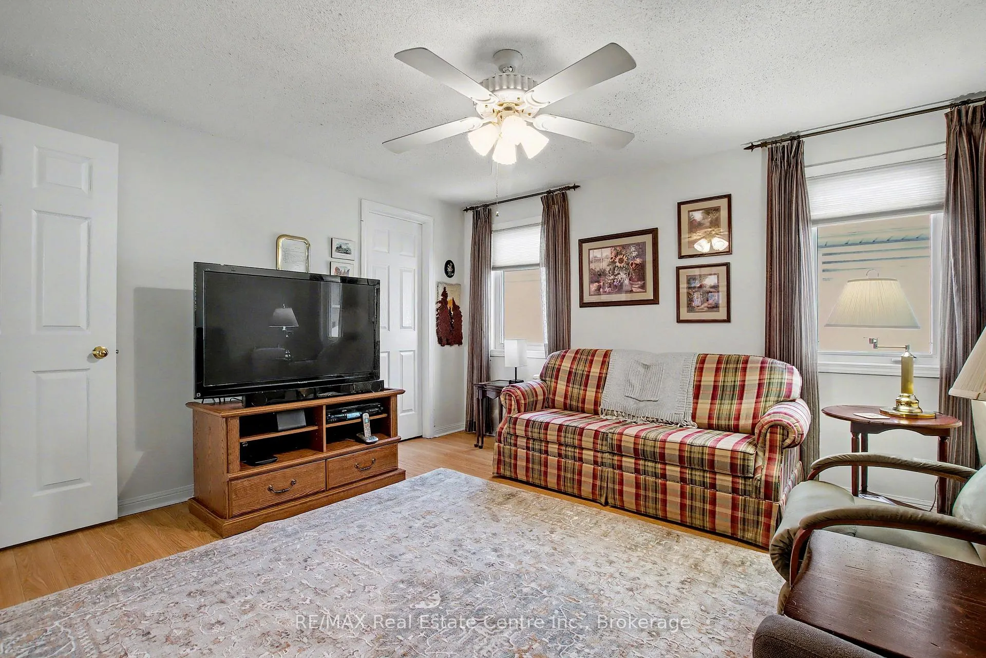Photo 19 of 252 Keewatin Avenue, Kitchener — HOMEH