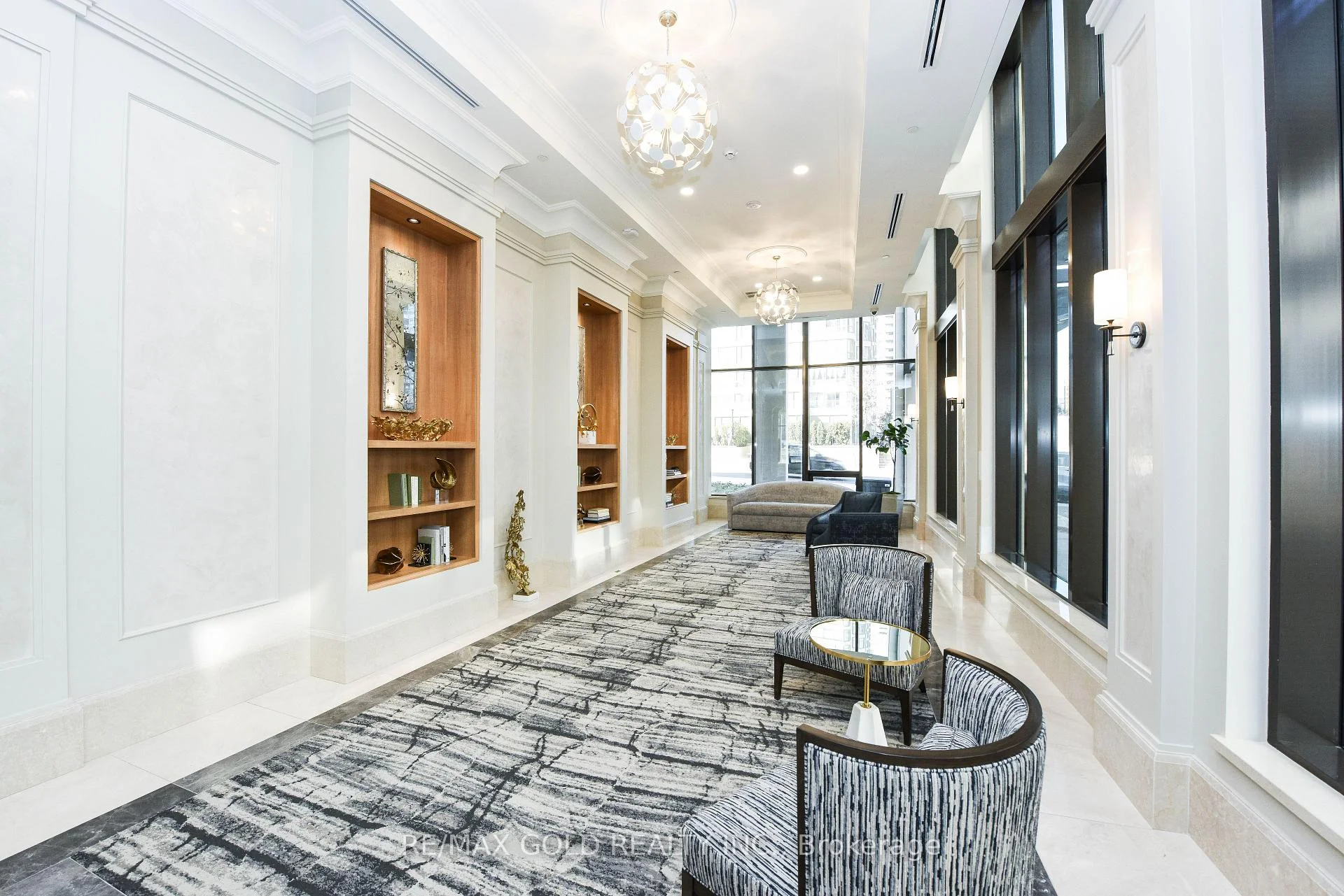 Photo 8 of Unit 3209, 36 Elm Drive, Mississauga, City Centre — HOMEH