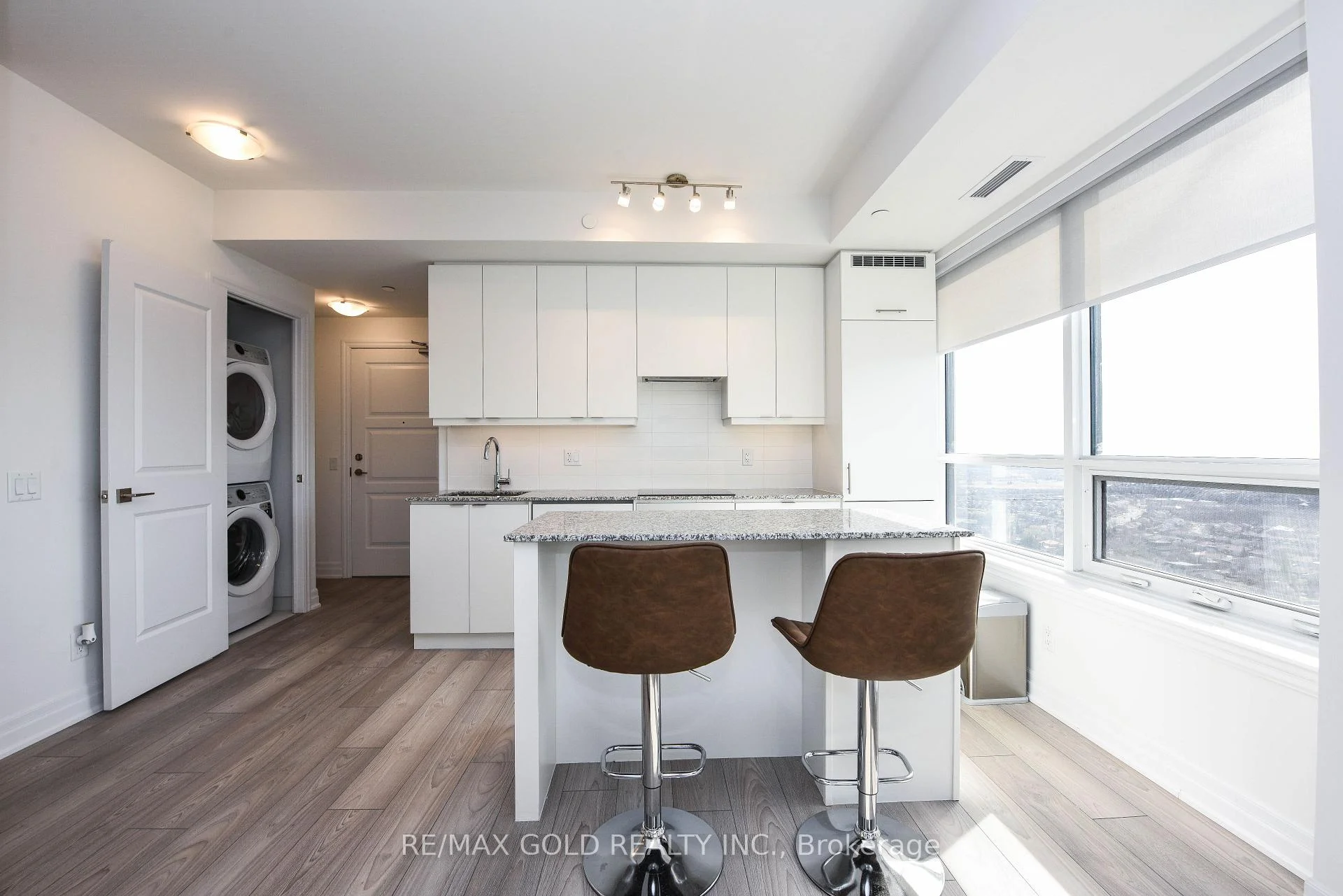 Photo 14 of Unit 3209, 36 Elm Drive, Mississauga, City Centre — HOMEH
