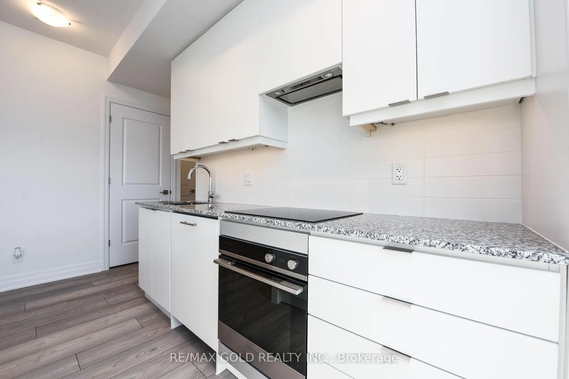 Photo 17 of Unit 3209, 36 Elm Drive, Mississauga, City Centre — HOMEH