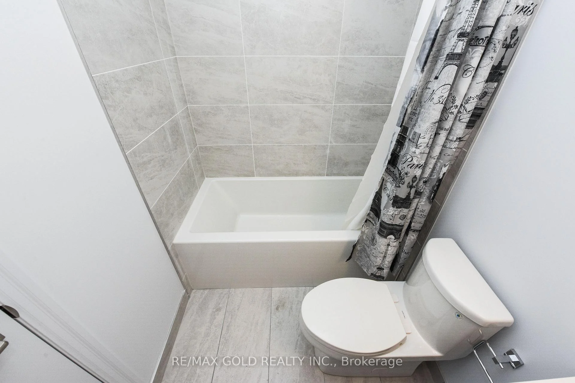 Photo 28 of Unit 3209, 36 Elm Drive, Mississauga, City Centre — HOMEH