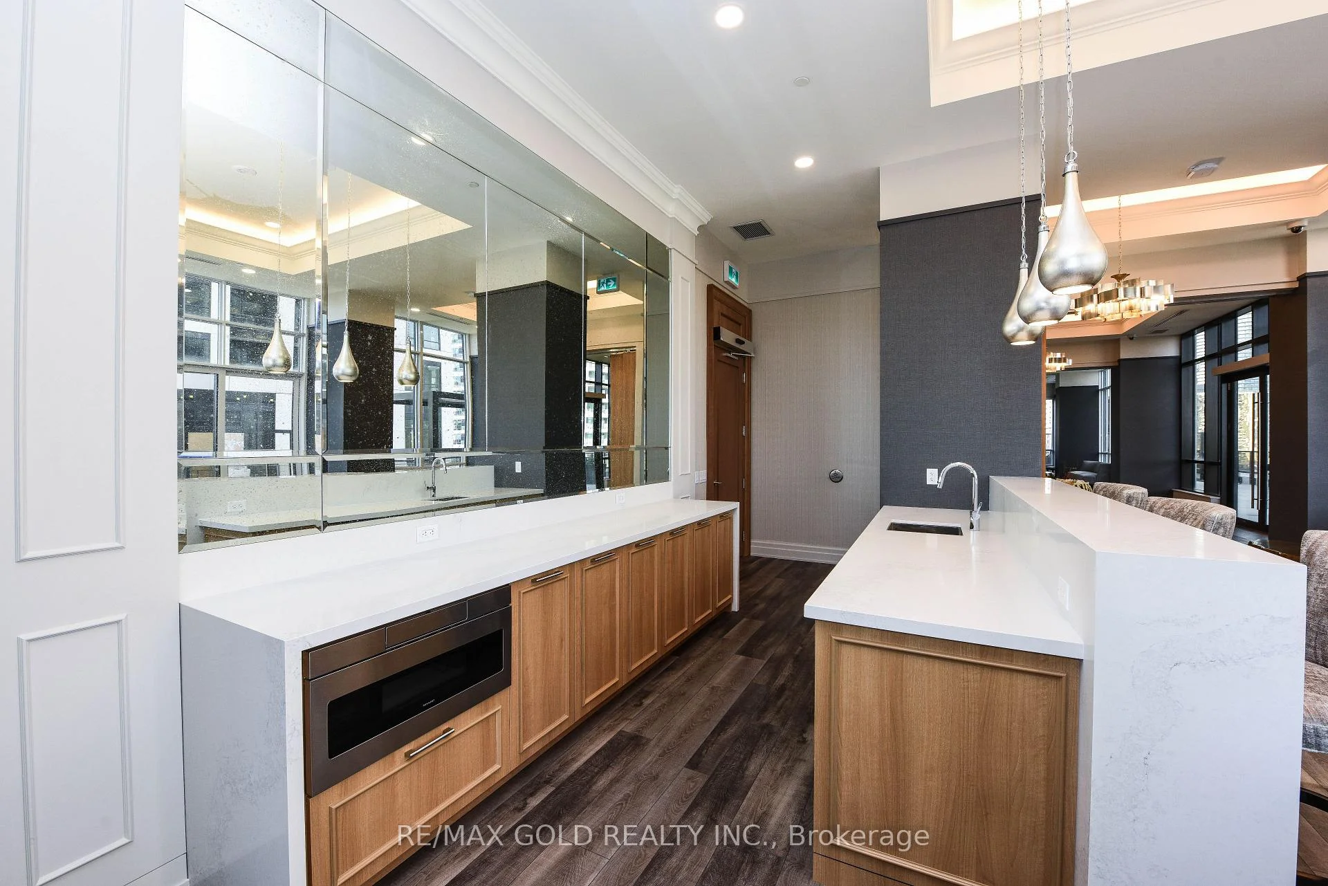 Photo 38 of Unit 3209, 36 Elm Drive, Mississauga, City Centre — HOMEH