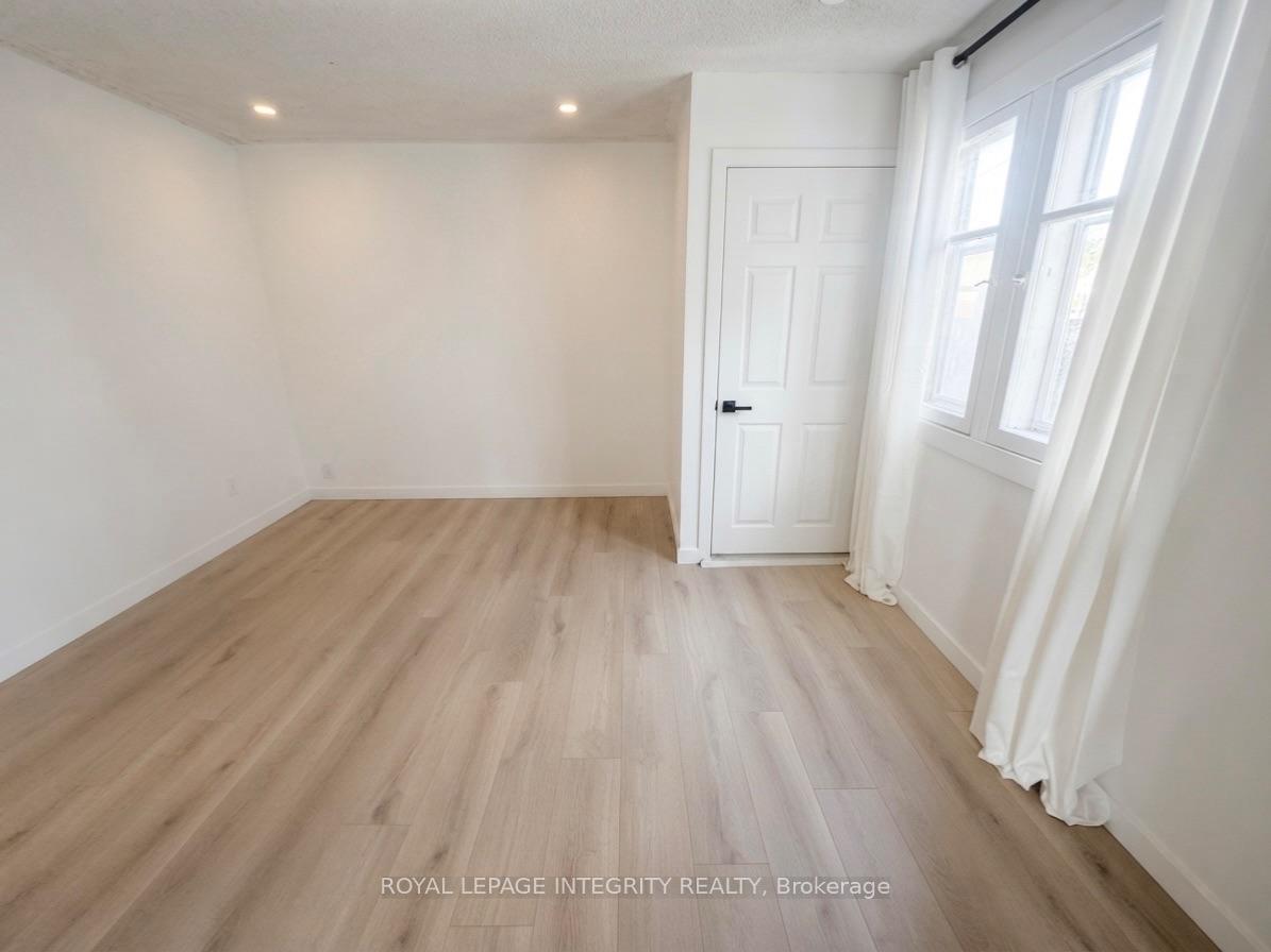 Photo 21 of Unit 1, 920 Gladstone Avenue, Ottawa, West Centre Town — HOMEH