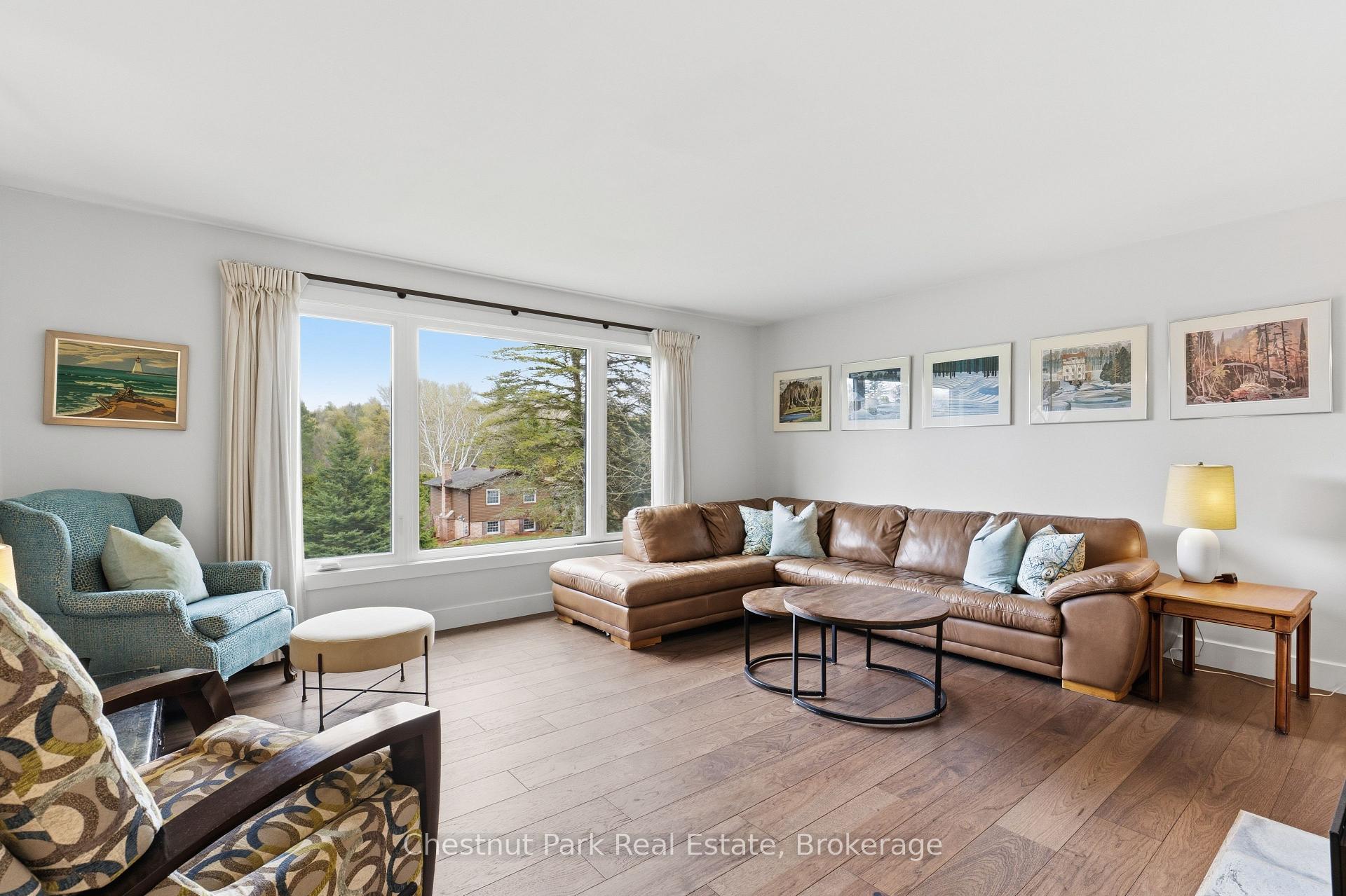 Photo 14 of 14 Curling Road, Bracebridge, Macaulay — HOMEH