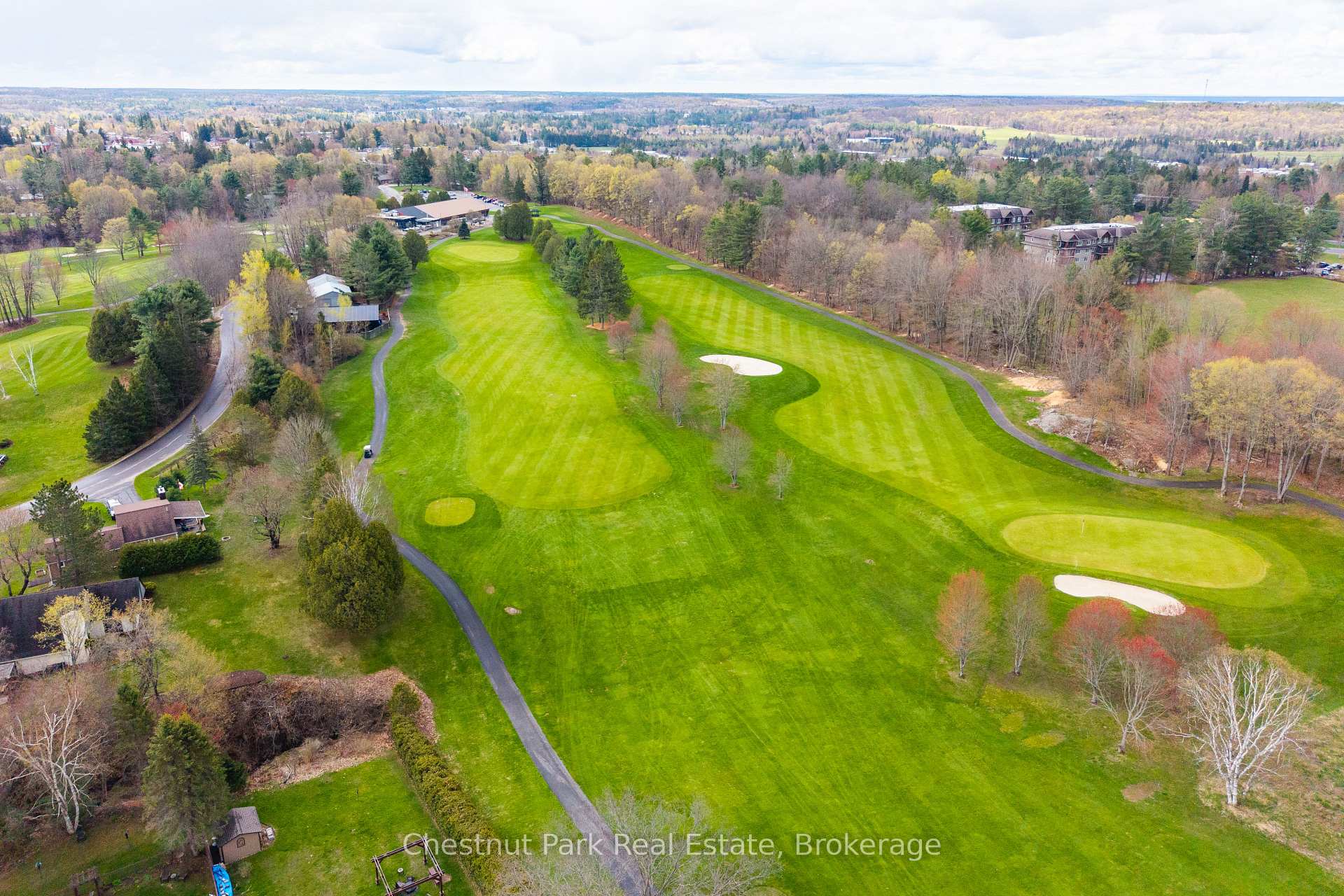 Photo 50 of 14 Curling Road, Bracebridge, Macaulay — HOMEH