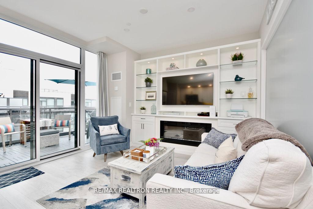 Photo 19 of Unit C404, 301 Sea Ray Avenue, Innisfil, Rural Innisfil — HOMEH