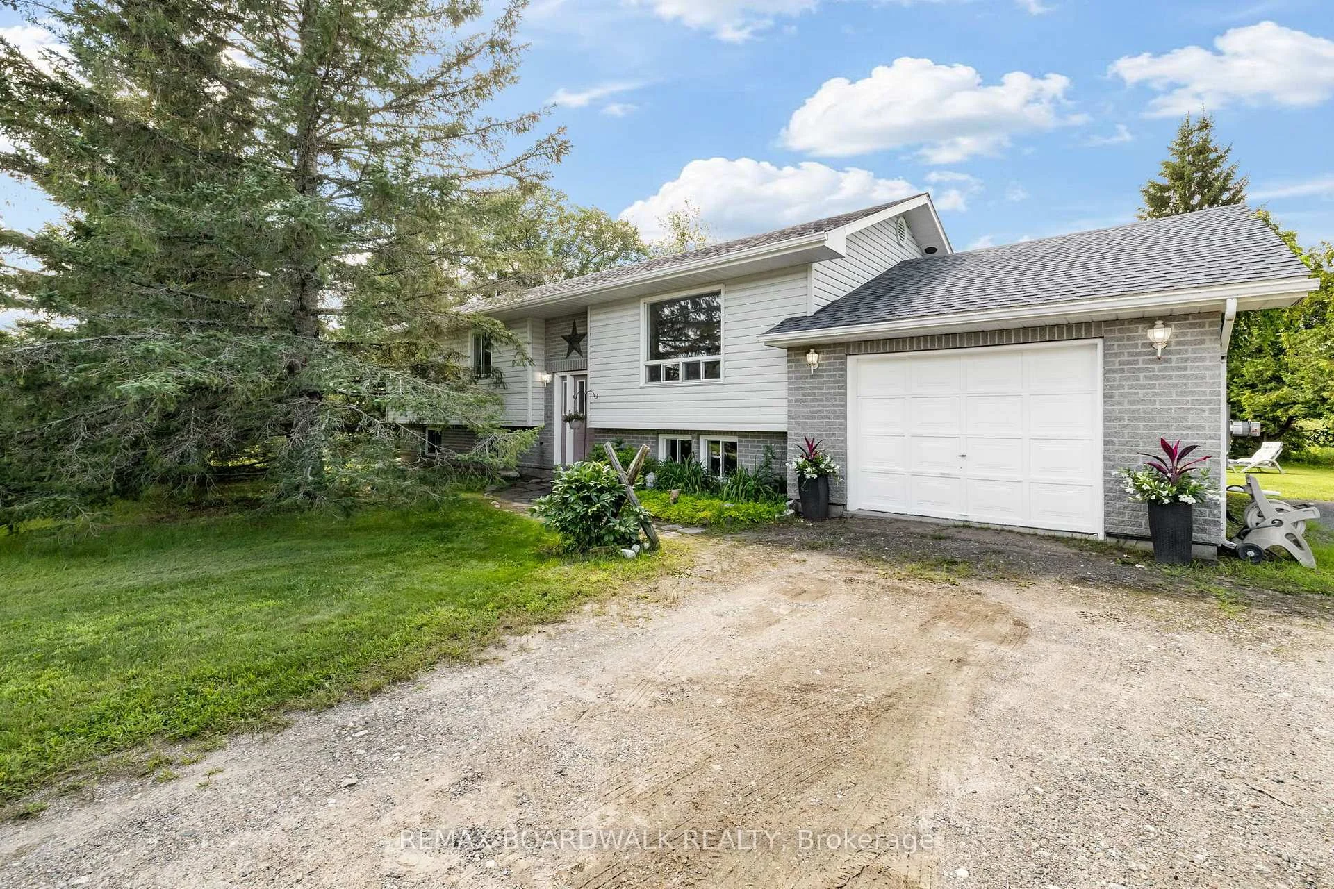 Photo 7 of 1901 Rosetta Road, Lanark Highlands, Lanark Highlands (Lanark) Twp — HOMEH