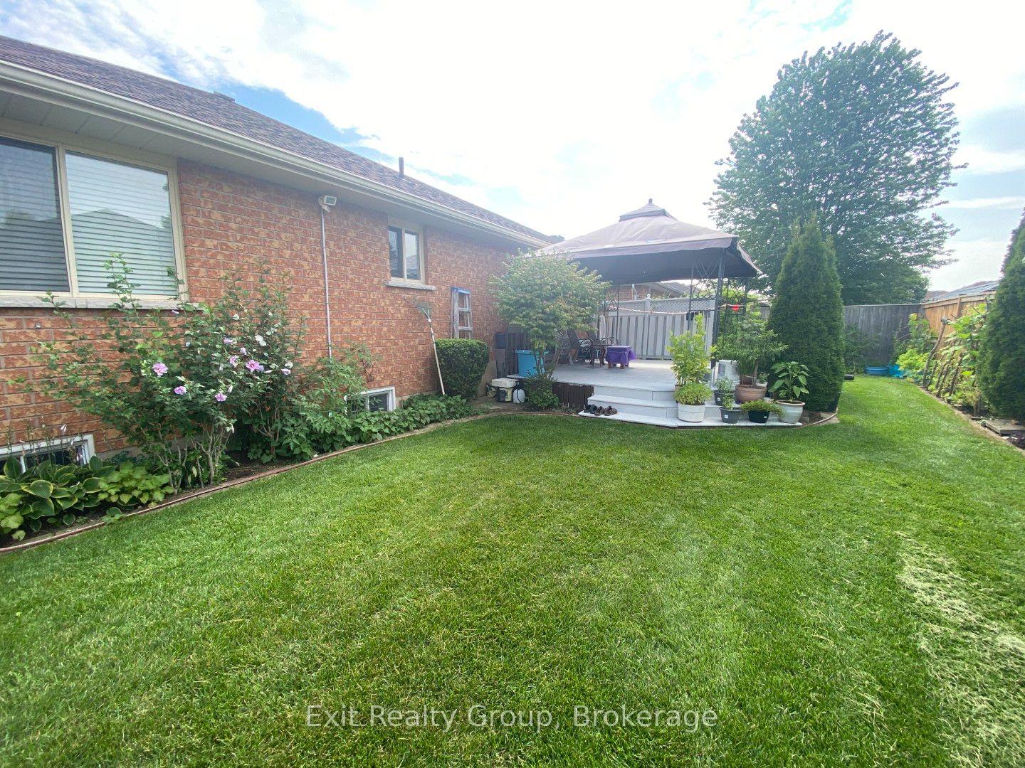 Photo 9 of 60 Oak Ridge Boulevard, Belleville, Belleville Ward — HOMEH