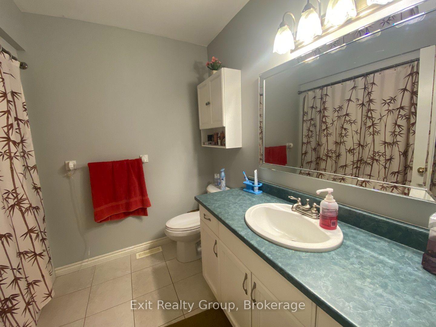 Photo 27 of 60 Oak Ridge Boulevard, Belleville, Belleville Ward — HOMEH