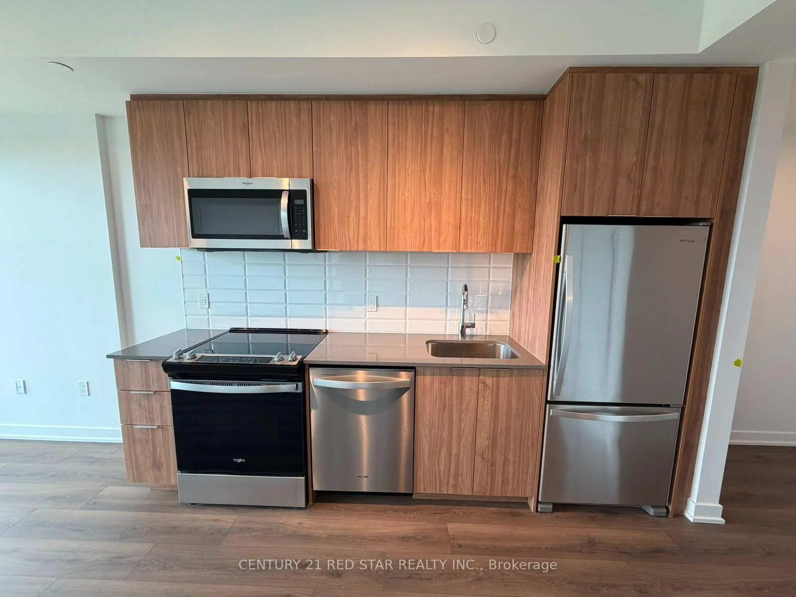 Photo 3 of Unit E502, 740 Whitlock Avenue, Milton, Cobban — HOMEH