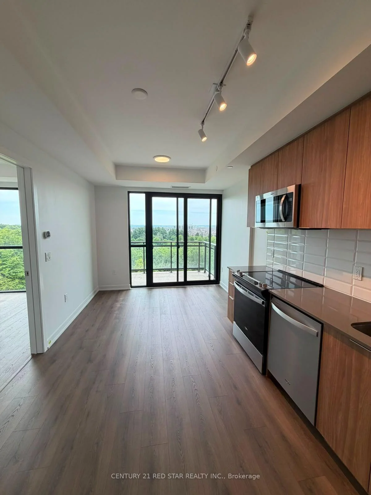 Photo 5 of Unit E502, 740 Whitlock Avenue, Milton, Cobban — HOMEH