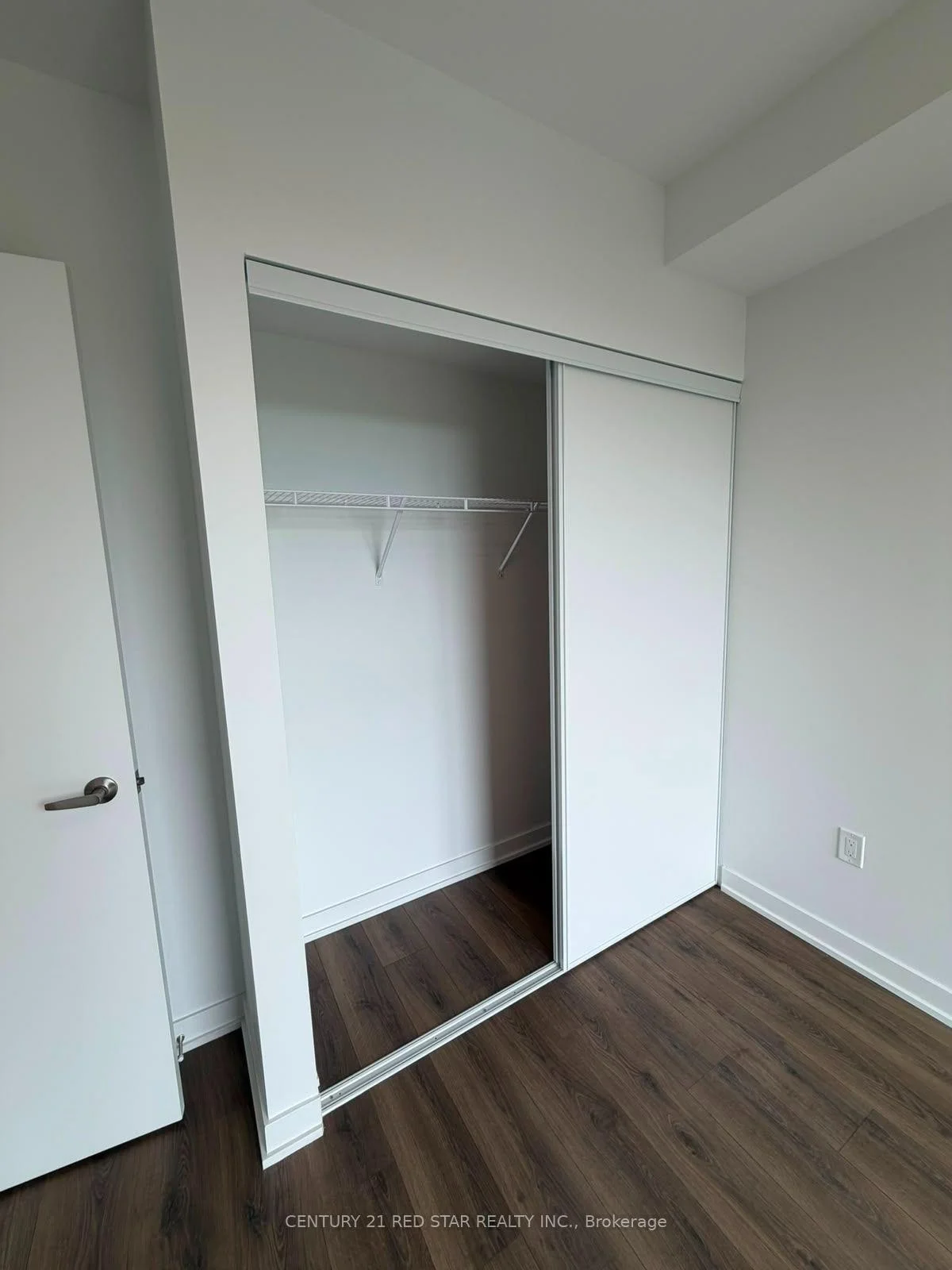 Photo 7 of Unit E502, 740 Whitlock Avenue, Milton, Cobban — HOMEH