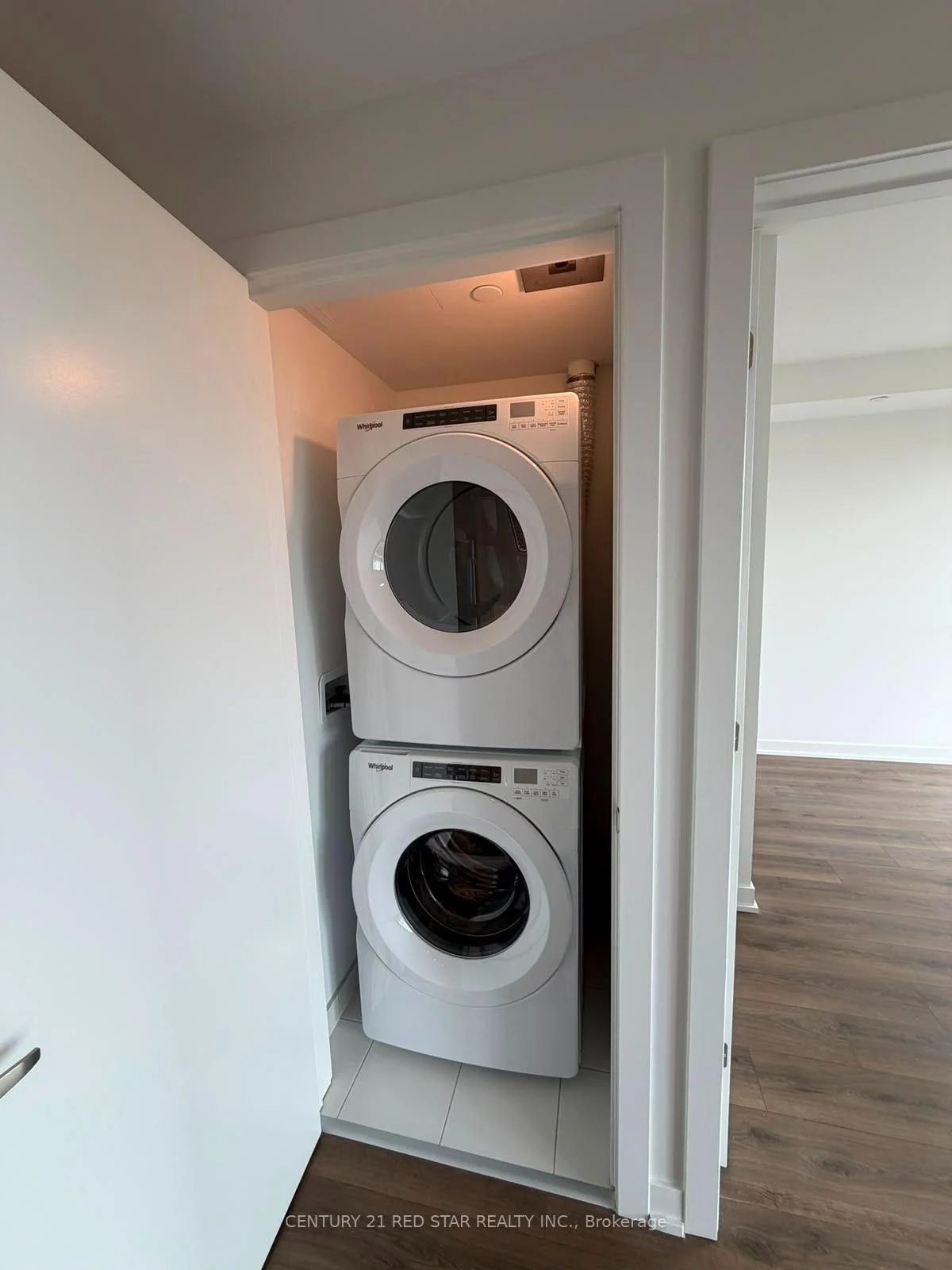 Photo 11 of Unit E502, 740 Whitlock Avenue, Milton, Cobban — HOMEH