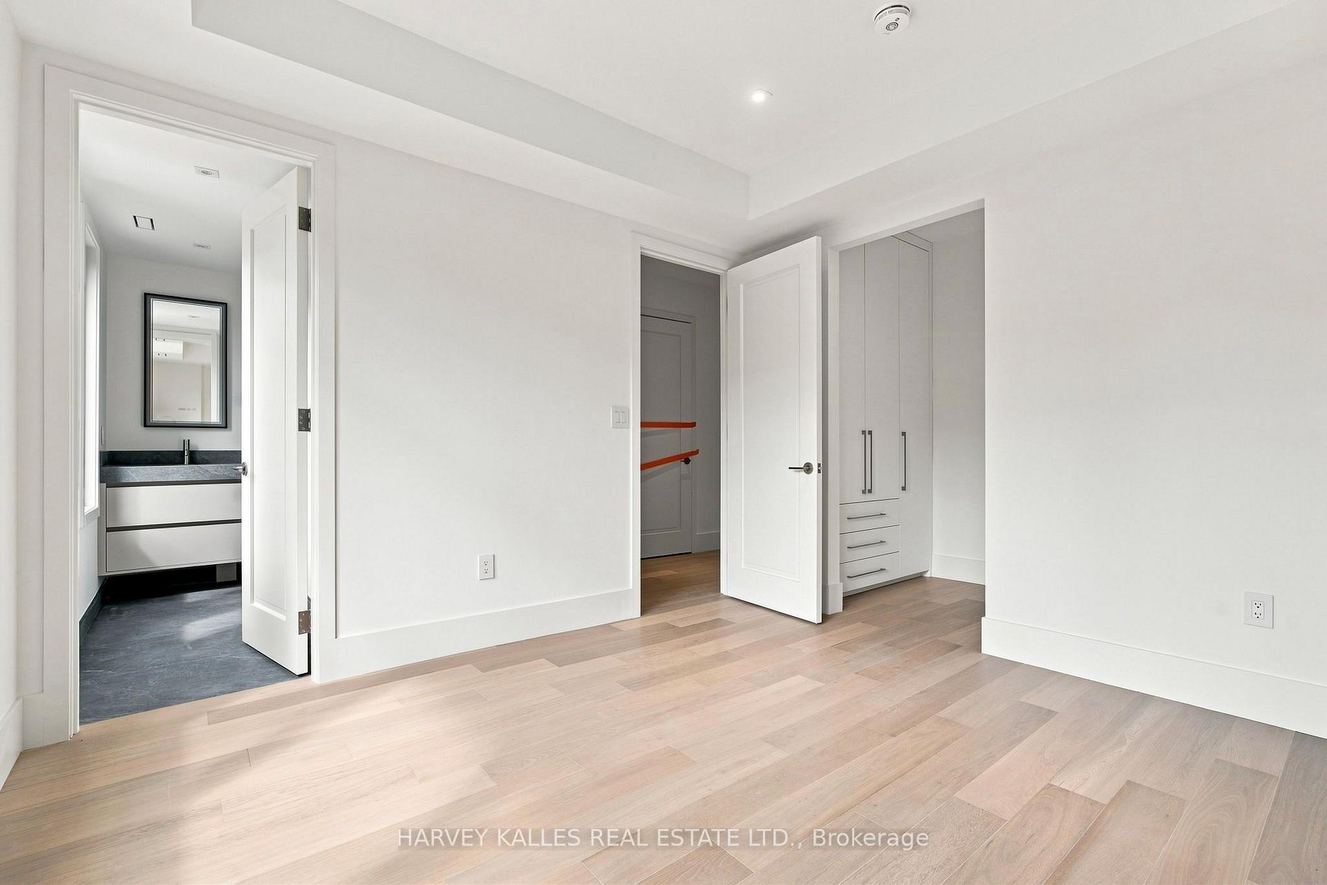 Photo 29 of 106 Heath Street W, Toronto, Yonge-St. Clair — HOMEH