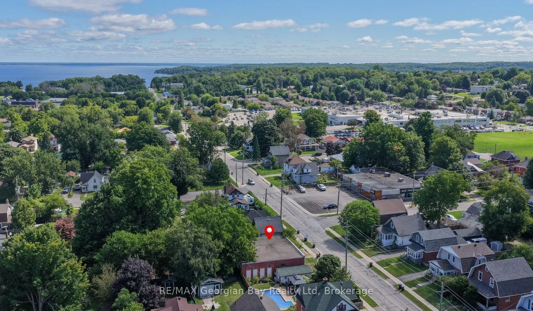 Photo 28 of 382 Yonge Street, Midland — HOMEH