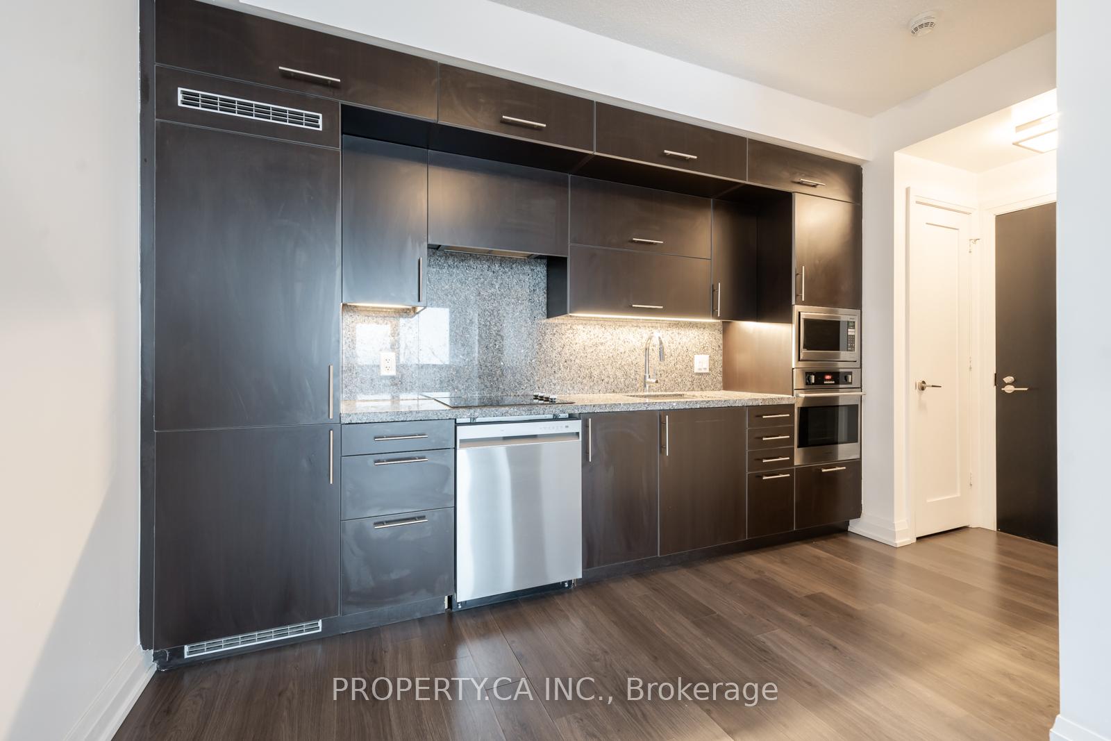 Photo 8 of Unit 4221, 5 Sheppard Avenue E, North York, Willowdale East — HOMEH