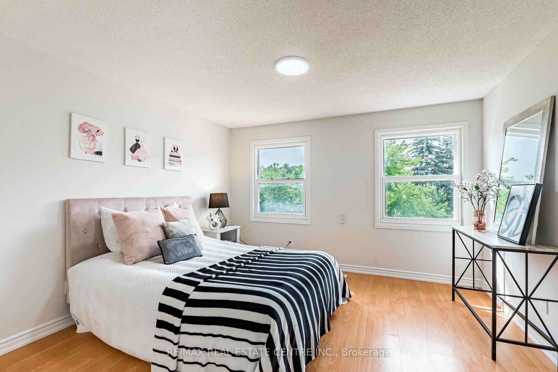 Photo 20 of 1124 Shagbark Crescent, Mississauga, Creditview — HOMEH