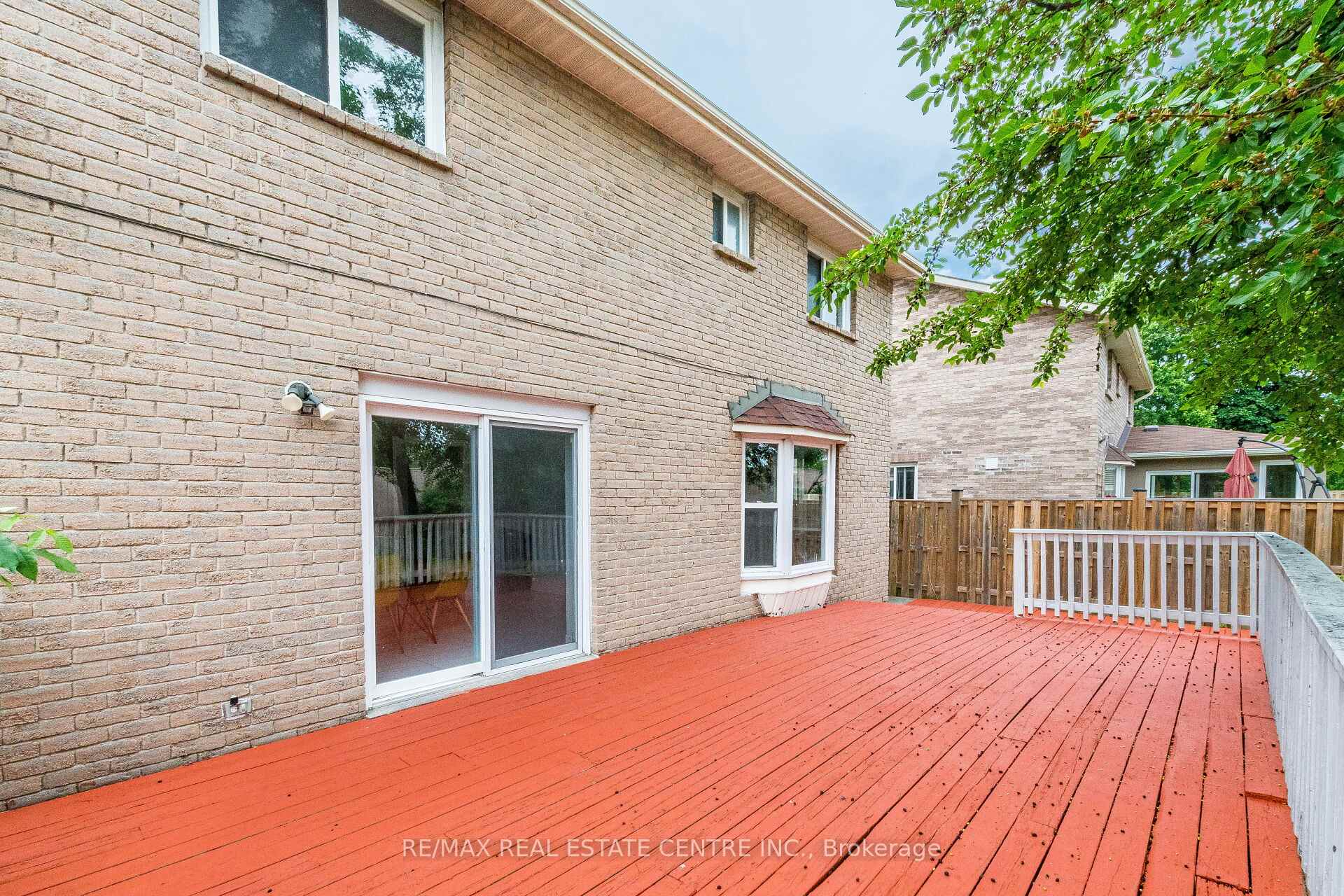 Photo 30 of 1124 Shagbark Crescent, Mississauga, Creditview — HOMEH