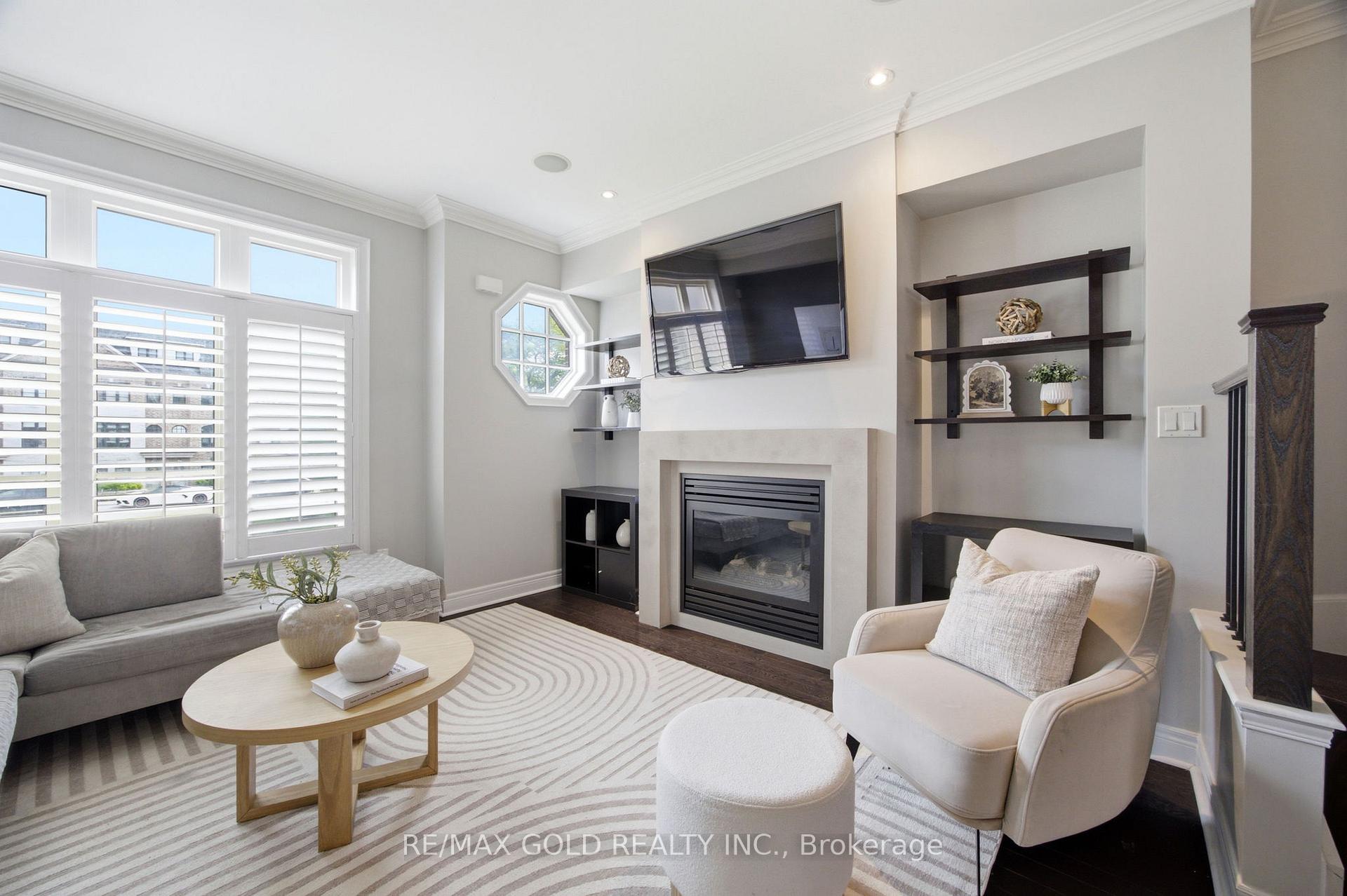 Photo 2 of 71 Cormier Heights, Etobicoke, Mimico — HOMEH