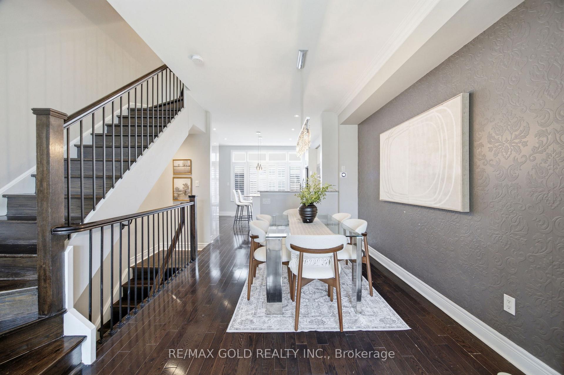 Photo 7 of 71 Cormier Heights, Etobicoke, Mimico — HOMEH