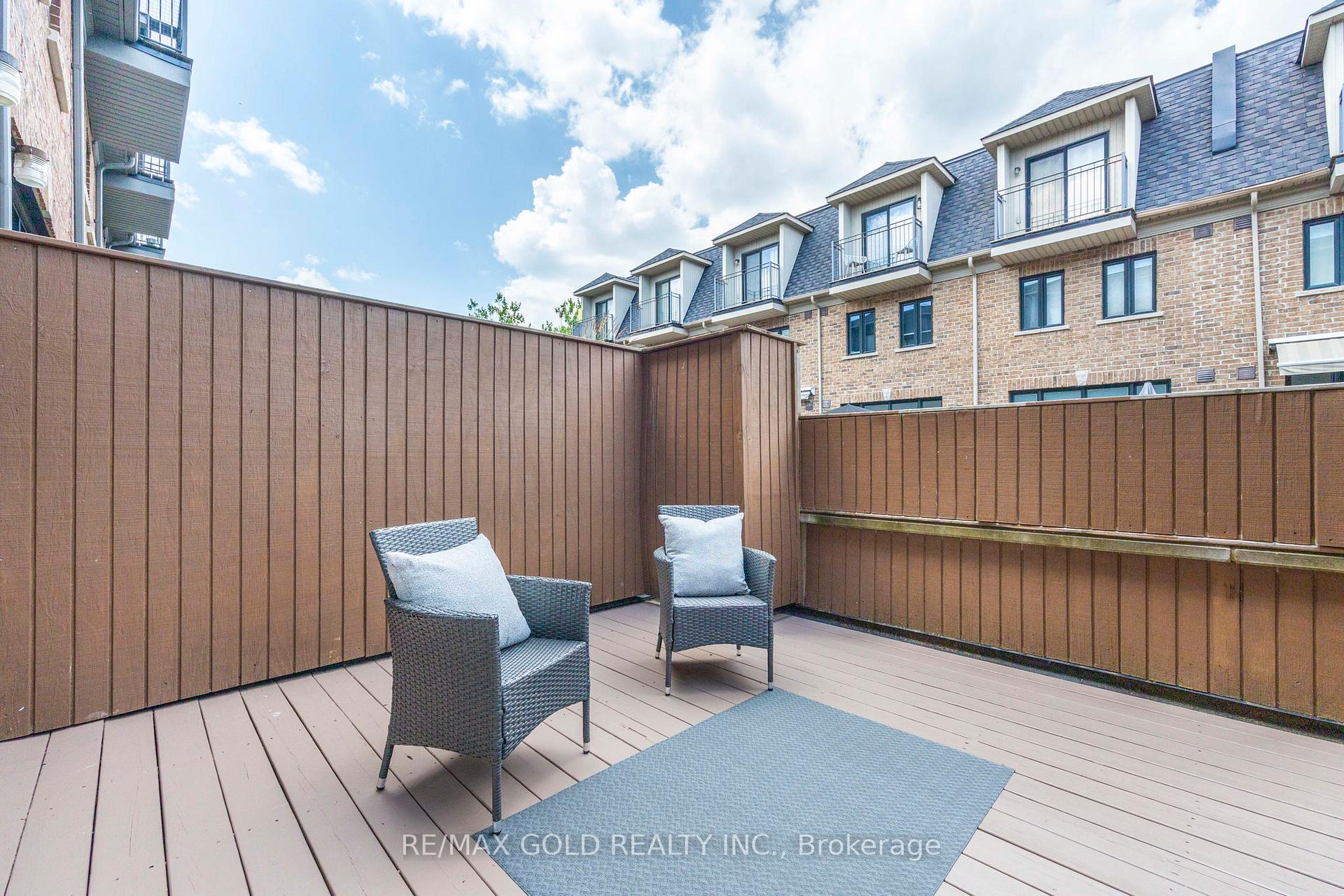 Photo 39 of 71 Cormier Heights, Etobicoke, Mimico — HOMEH