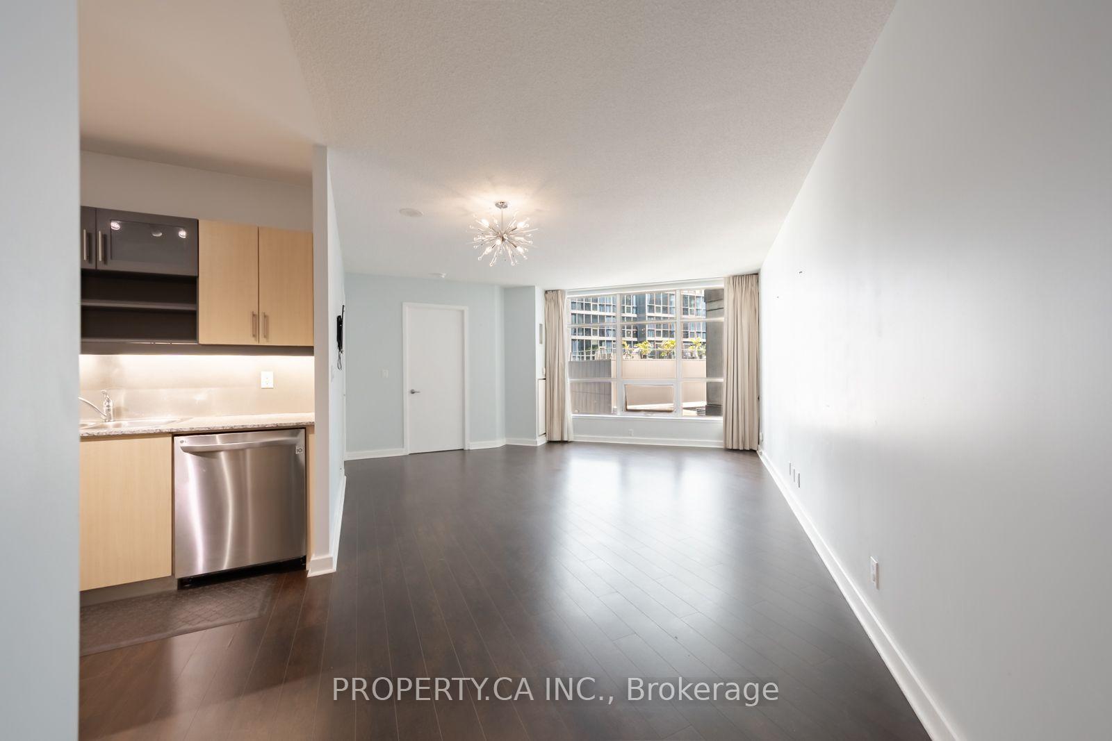 Photo 17 of Unit 401, 350 Wellington Street W, Toronto, Waterfront Communities — HOMEH