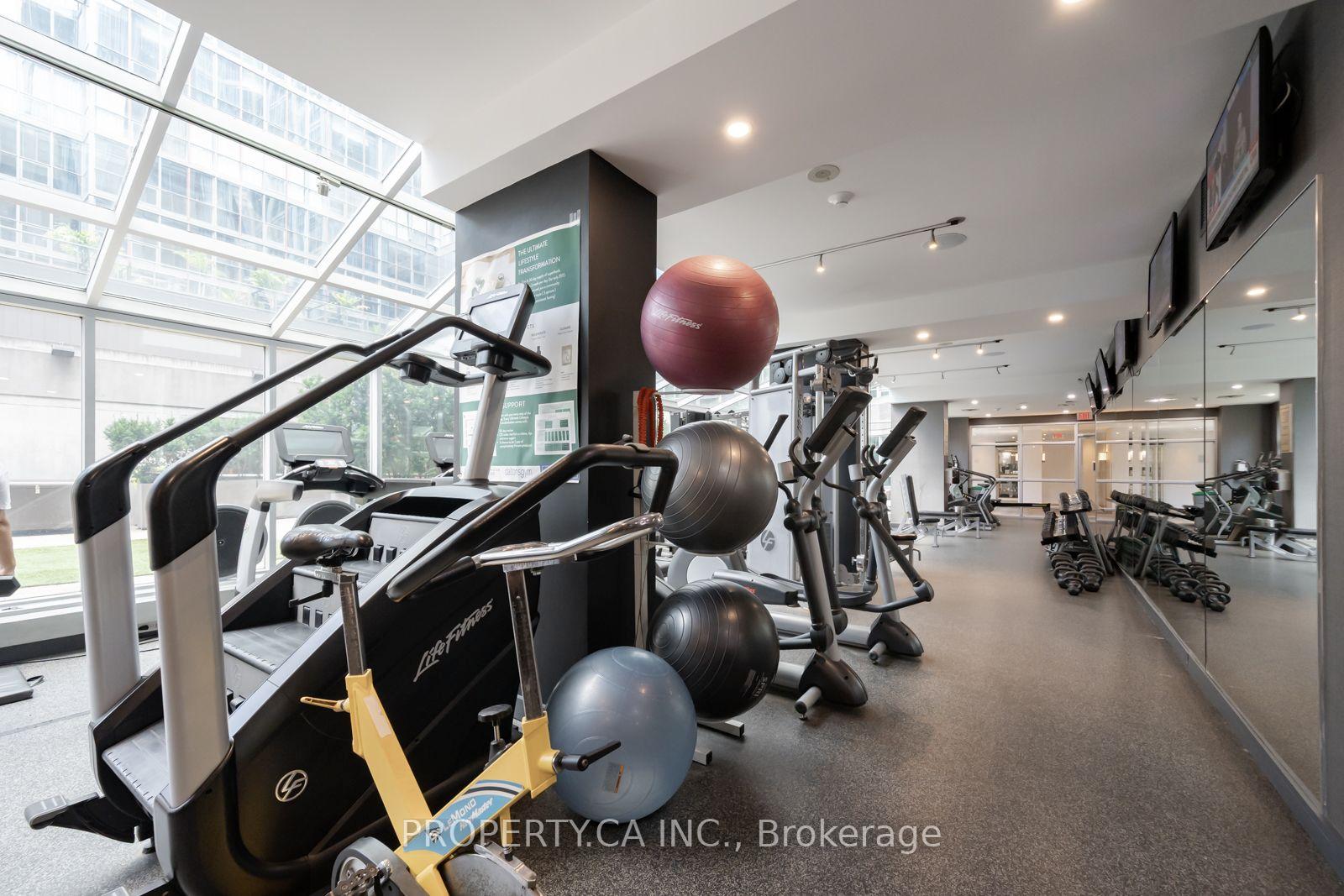 Photo 24 of Unit 401, 350 Wellington Street W, Toronto, Waterfront Communities — HOMEH