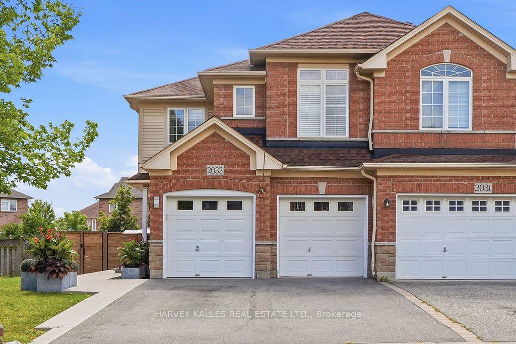 Photo 1 of 2033 Redstone Crescent, Oakville, Westmount — HOMEH