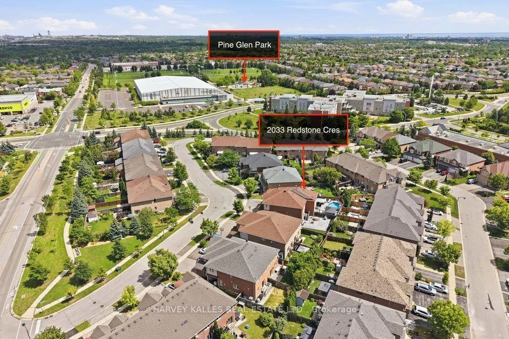 Photo 50 of 2033 Redstone Crescent, Oakville, Westmount — HOMEH