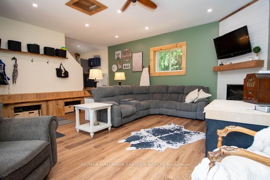 Photo 3 of 318 & 321 Caves Road, Douro-Dummer — HOMEH