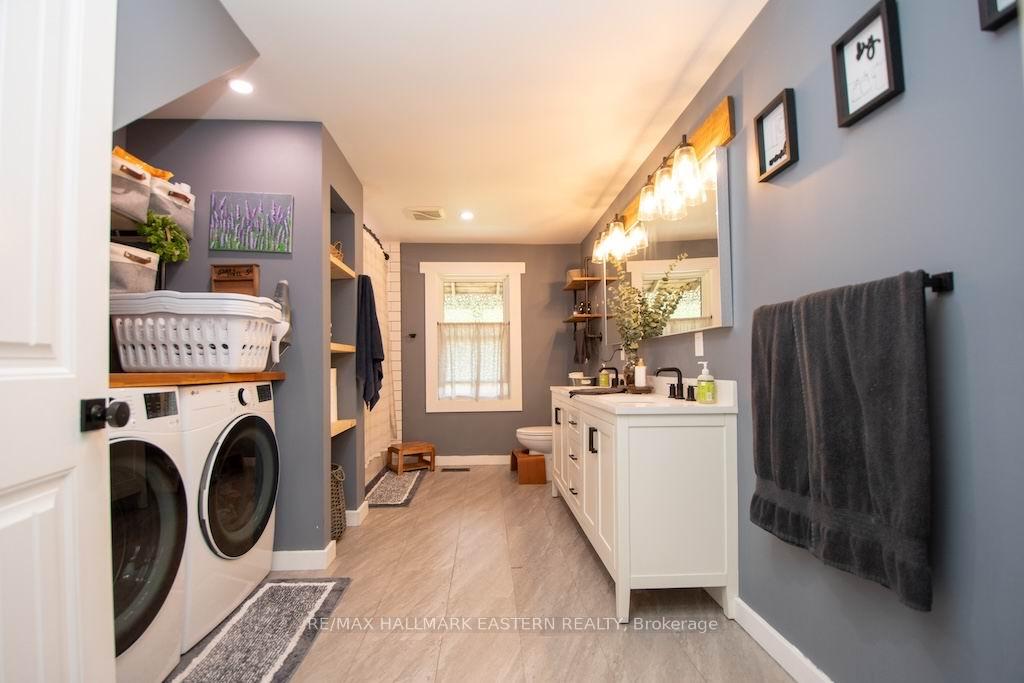 Photo 10 of 318 & 321 Caves Road, Douro-Dummer — HOMEH