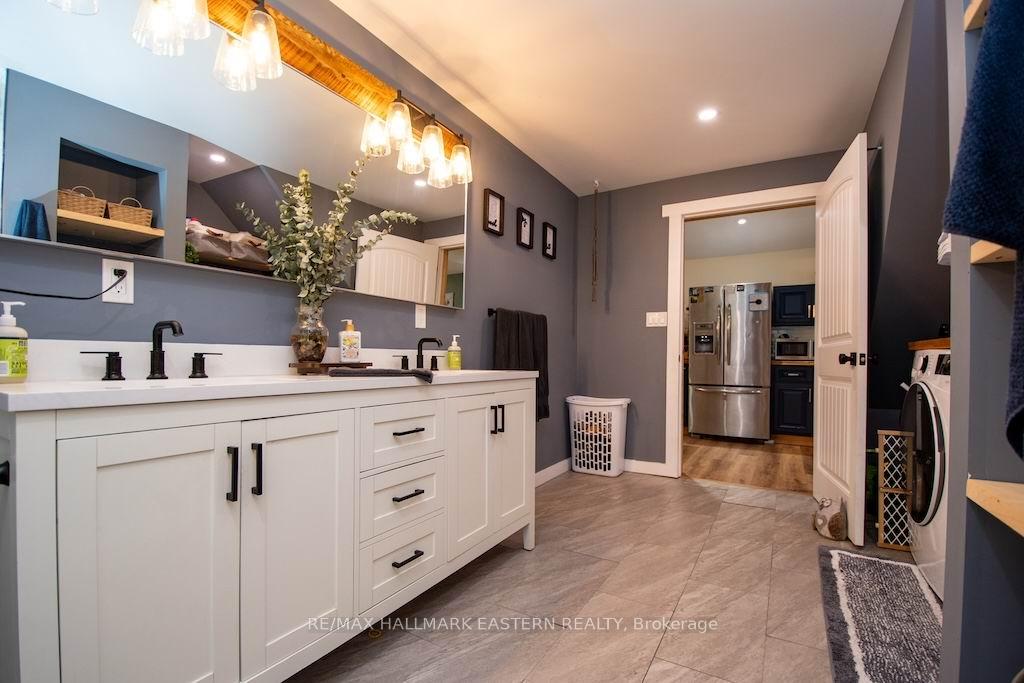 Photo 12 of 318 & 321 Caves Road, Douro-Dummer — HOMEH