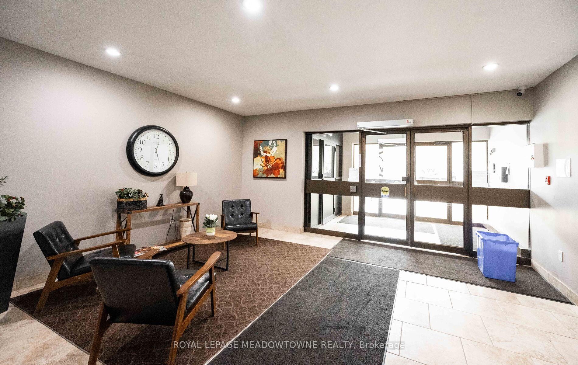 Photo 6 of Unit 302, 55 Yarmouth Street, Guelph, Downtown — HOMEH