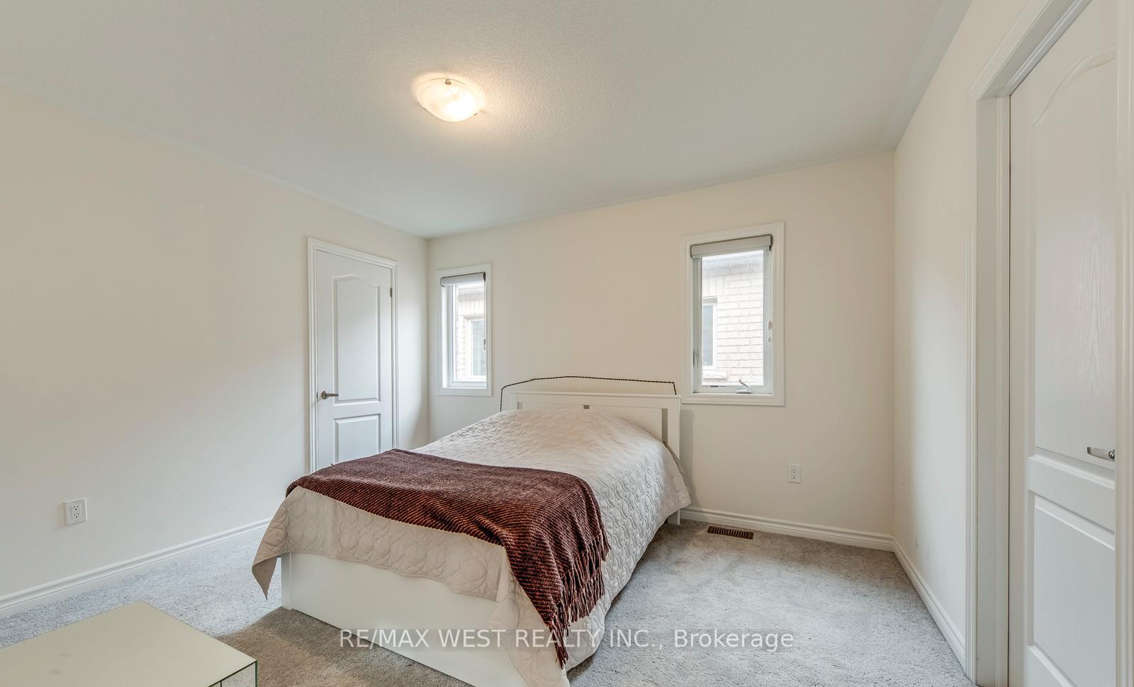 Photo 46 of 286 Danny Wheeler Boulevard, Georgina, Keswick North — HOMEH