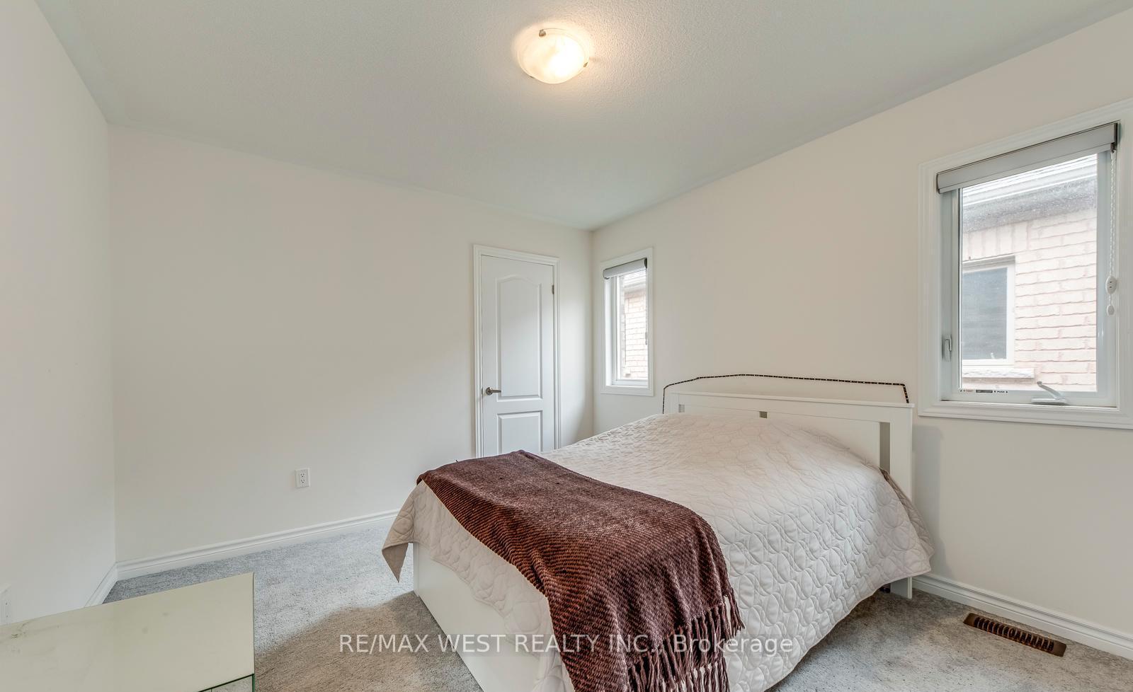 Photo 47 of 286 Danny Wheeler Boulevard, Georgina, Keswick North — HOMEH